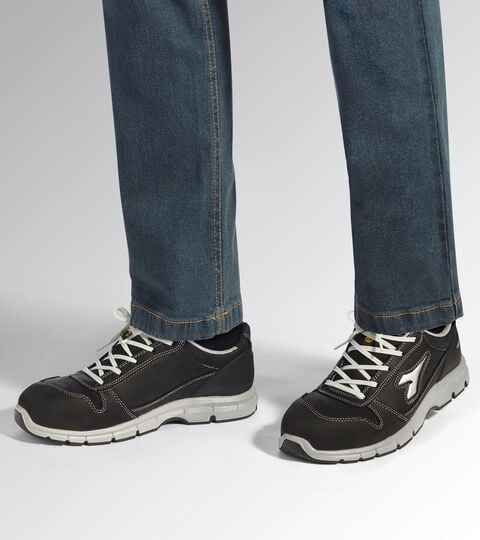 Scarpa antinfortunistica bassa RUN LOW S3S FO SR ESD NERO - Utility