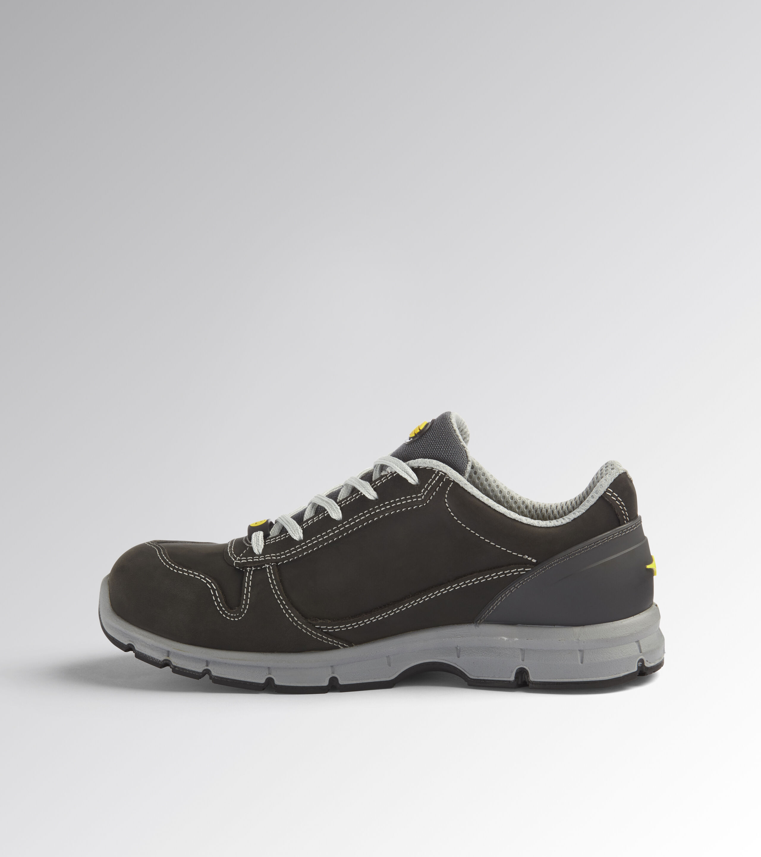 RUN LOW S3 SRC ESD Low safety shoe Diadora Utility Online Store CZ