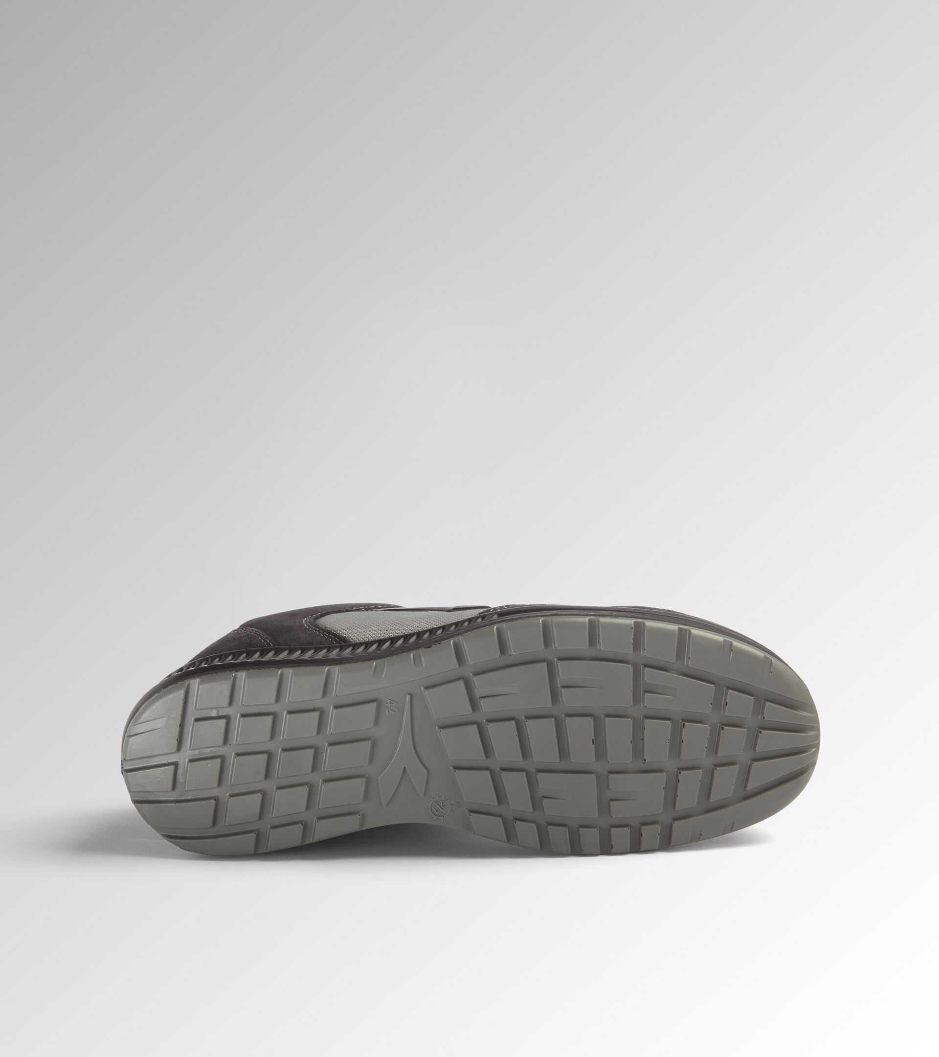 FORMULA LOW S1P SRC ESD, BLACK, hi-res