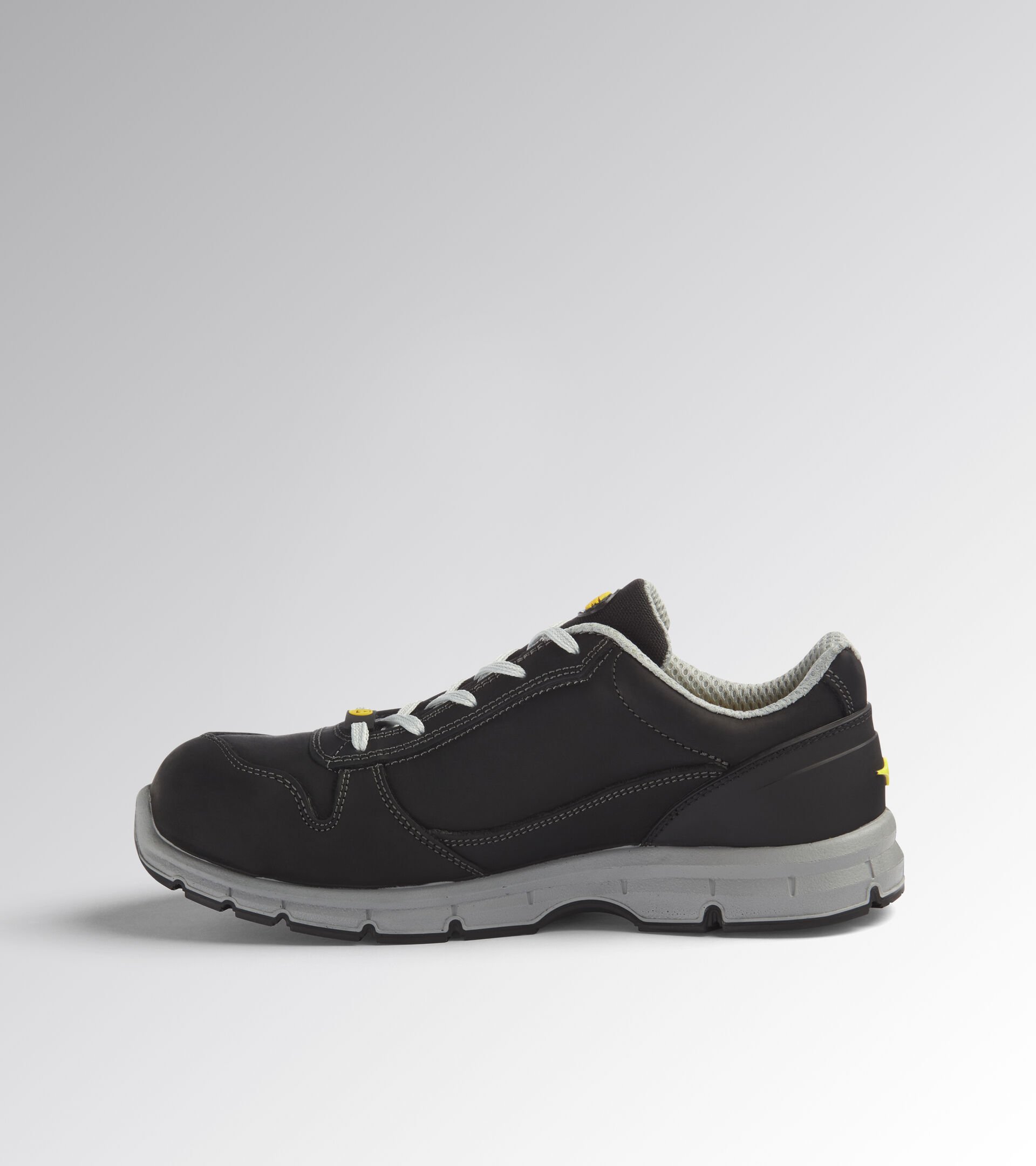 RUN LOW S3 SRC ESD, NERO, hi-res