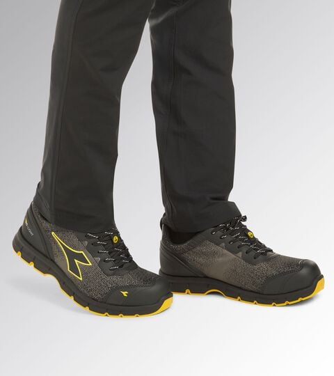 Low safety shoe RUN ATOM EVO LOW S3S SC FO SR ESD STEEL GRAY/BLACK - Utility