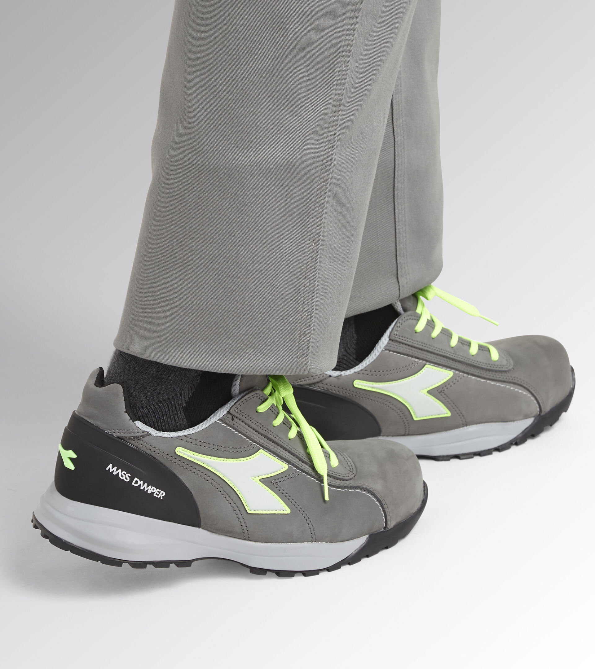 GLOVE MDS LOW S3 HRO SRC, COAL/GREEN FLUO, hi-res