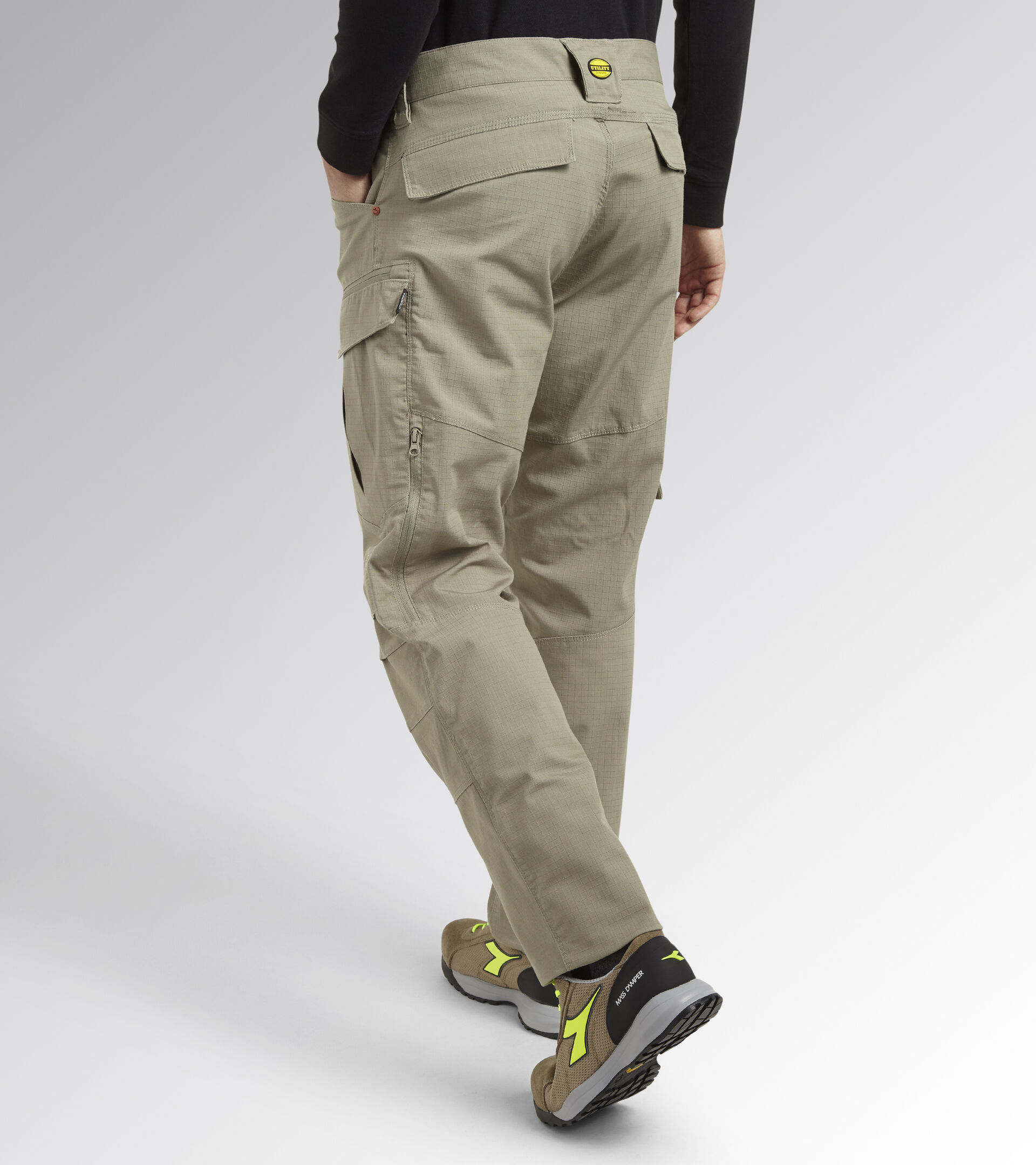 PANT CROSS PERFORMANCE, GREY HEMP, hi-res