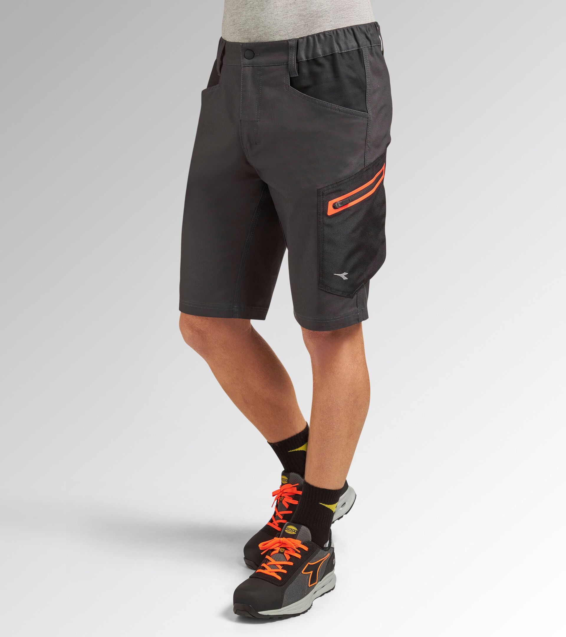 Stretch cotton canvas shorts BERMUDA STRETCH 2.0 BLACK PHANTOM - Utility