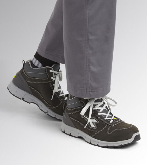 RUN MID S3 SRC ESD, ROCHE DE CHATEAU Chaussure de securité montantes RUN MID S3 SRC ESD ROCHE DE CHATEAU - Utility