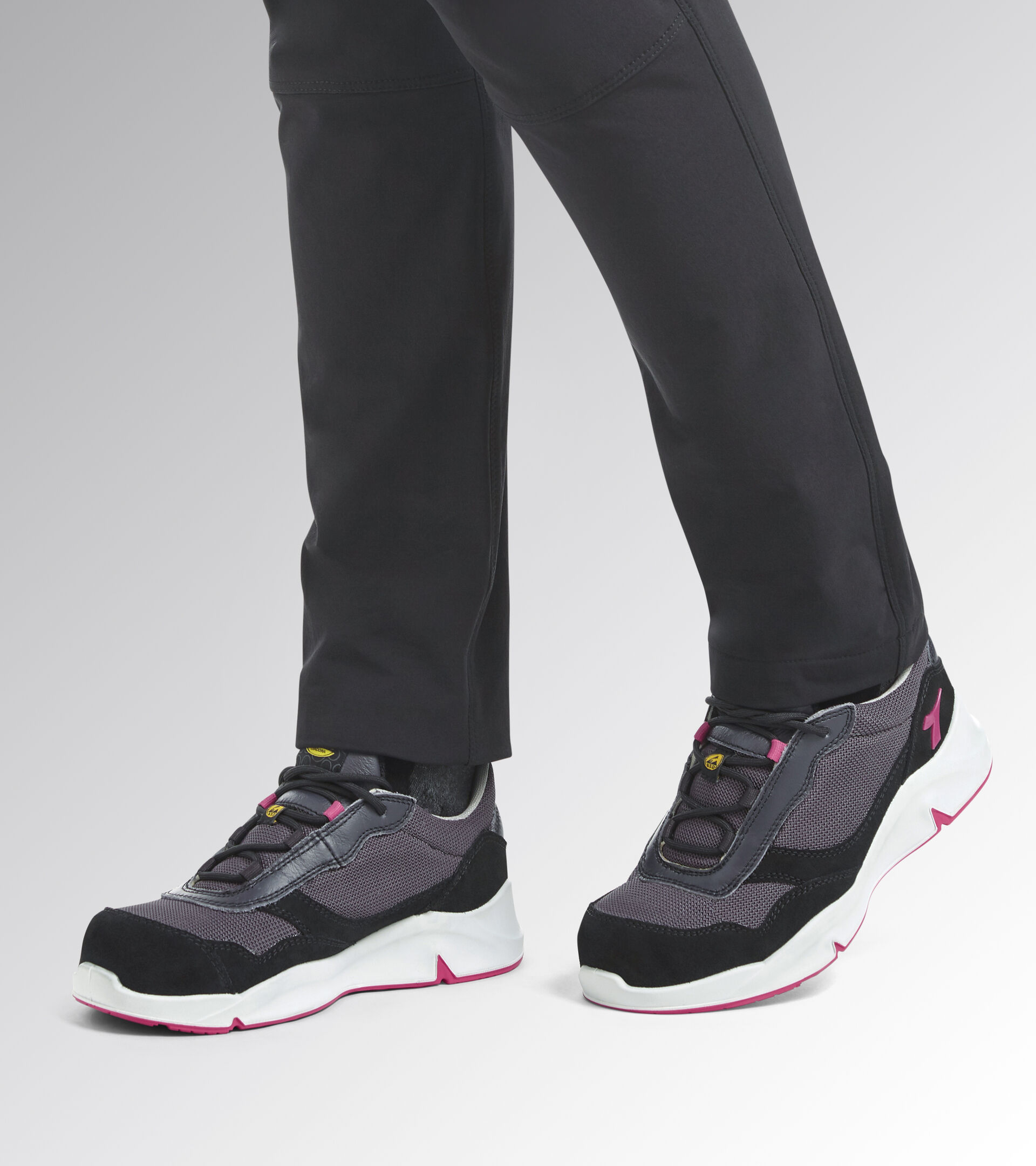 Chaussure de securit&eacute; basses - Femme ATHENA TEXT LOW S1PL FO SR ESD FER NEUF/ROUGE FRAMBOISE - Utility