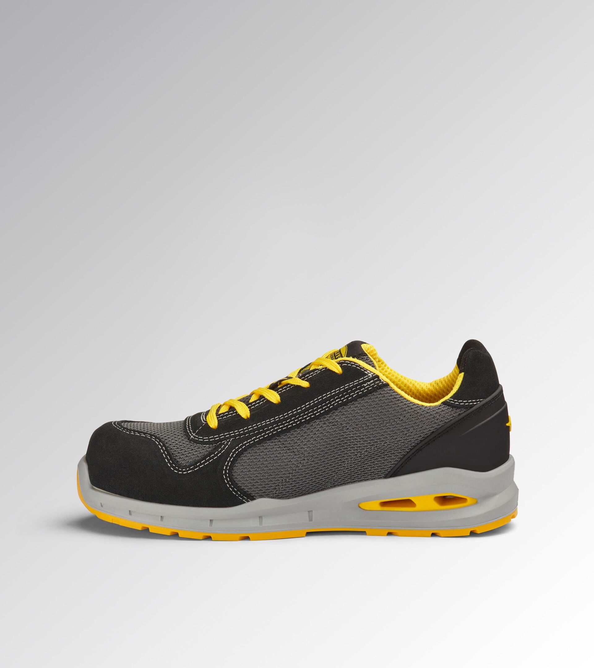 Chaussures de s&eacute;curit&eacute; basses S1PS RUN A.BOX LOW S1PS FO SR ESD NERO/ANTRACITE - Utility