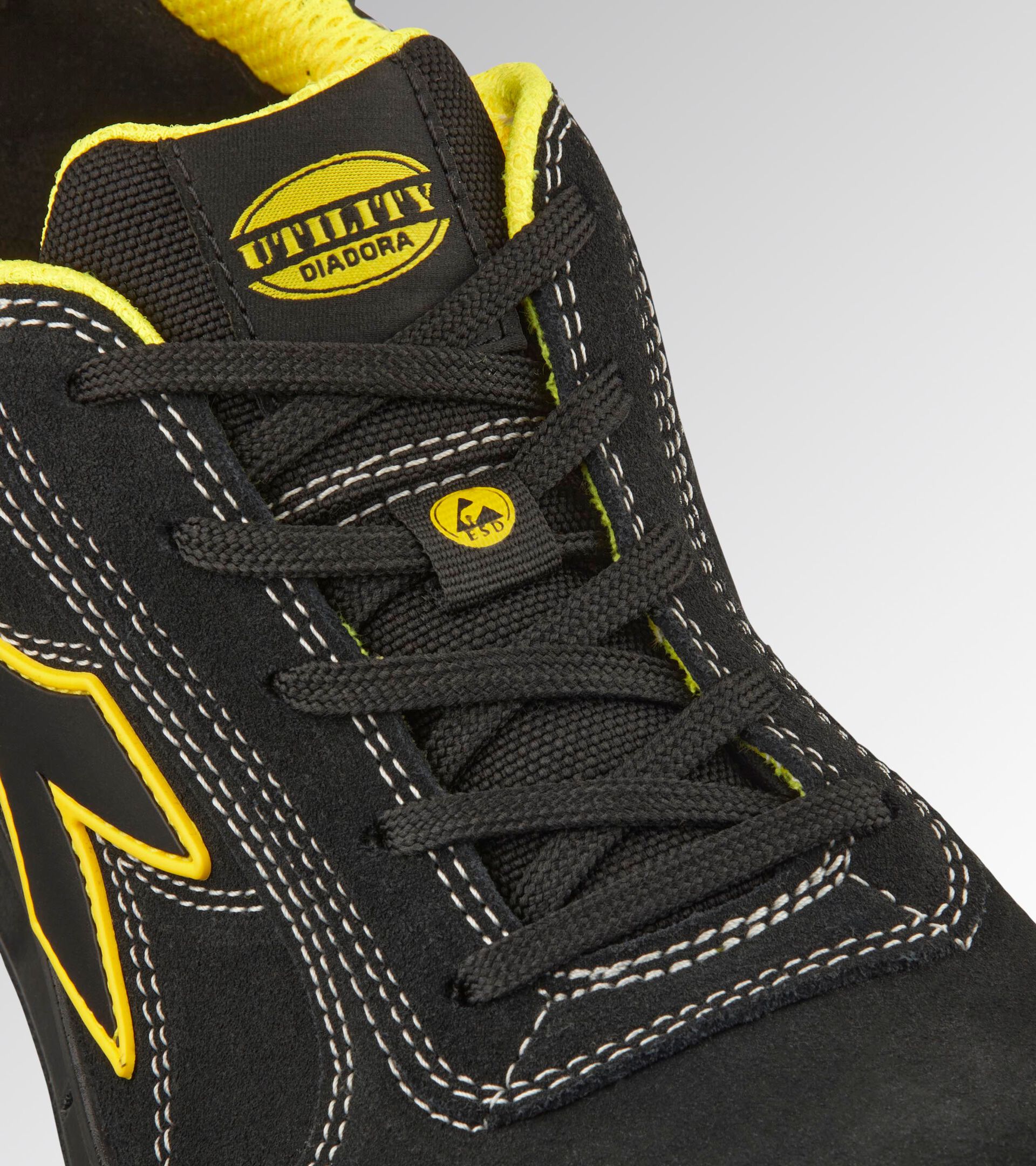 Low-top S3S safety shoes RUN A.BOX MASTER LOW S3S FO SR SC ESD BLACK/BLACK - Utility