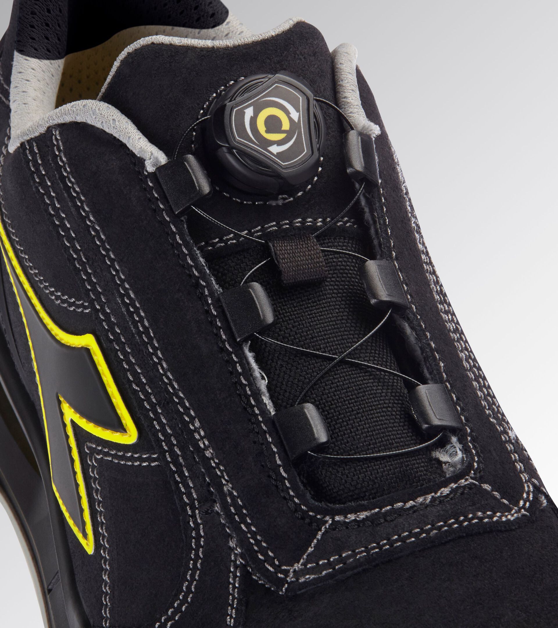 Low safety shoe RUN NET AIRBOX QUICK LOW S3S FO SR BLACK/BLACK - Utility