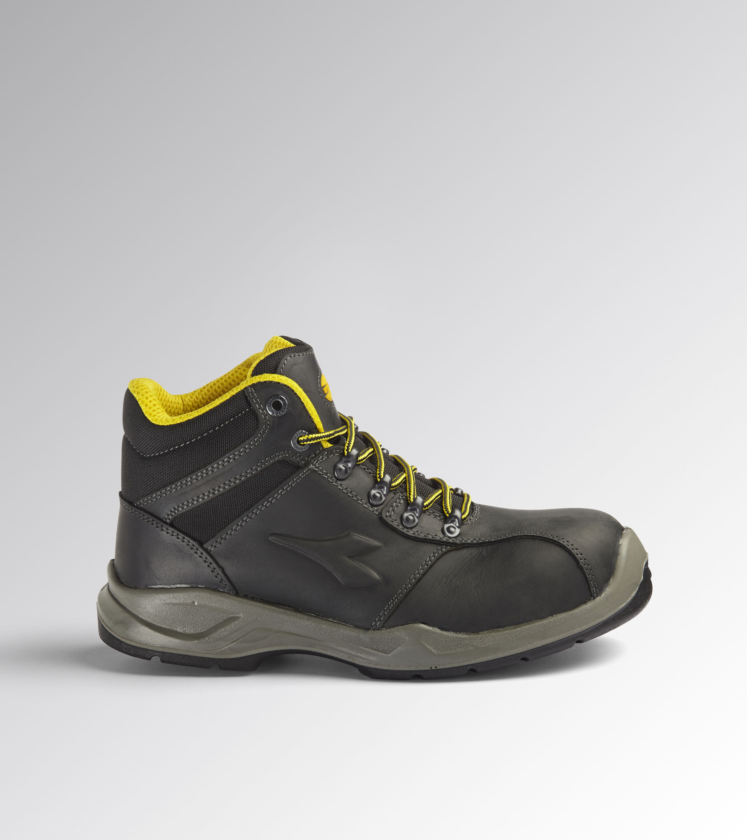 Sepatu safety diadora best sale