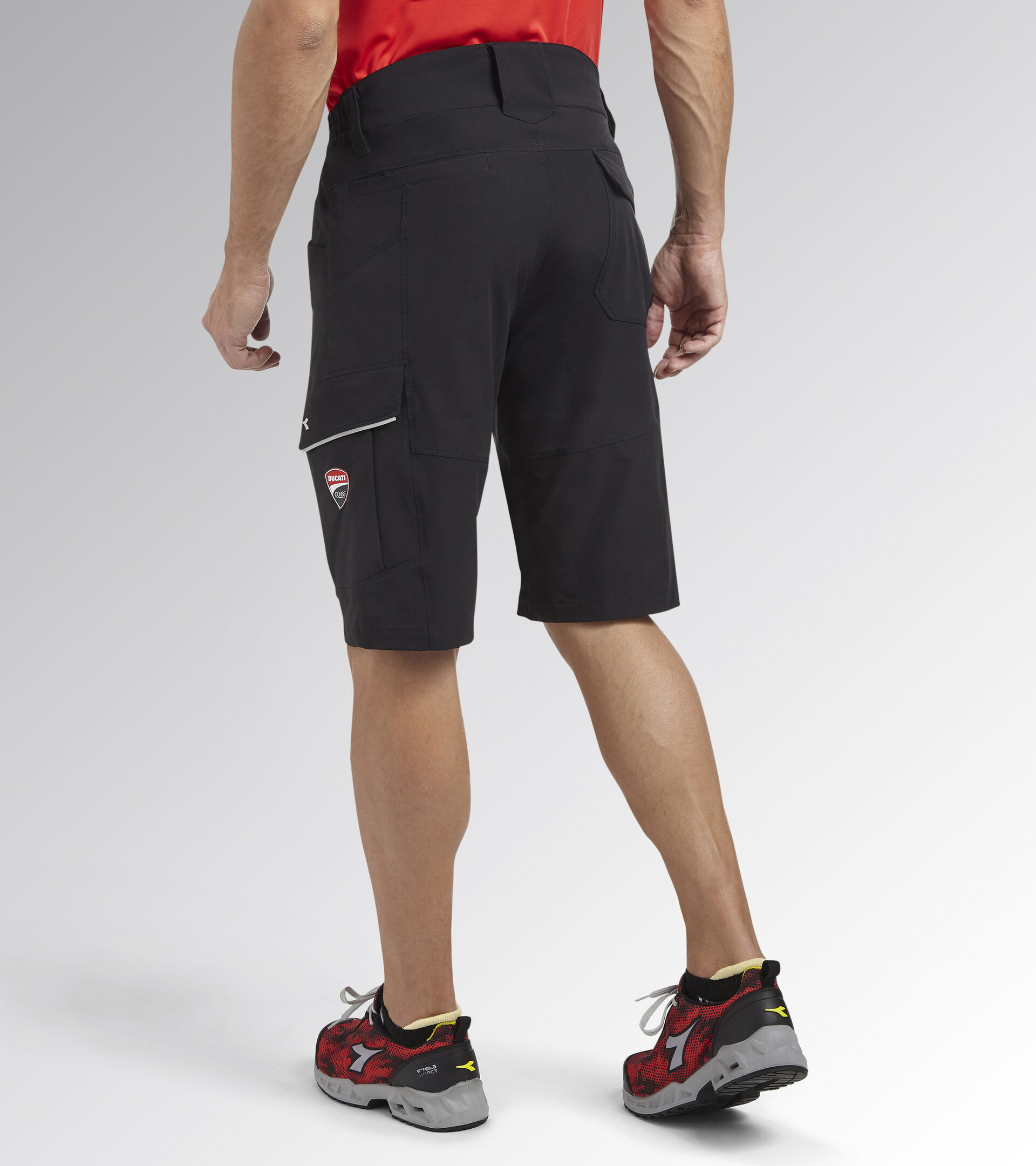 Bermudashorts - Diadora Utility x Ducati Corse BERMUDA DUCATI SCHWARZ - Utility