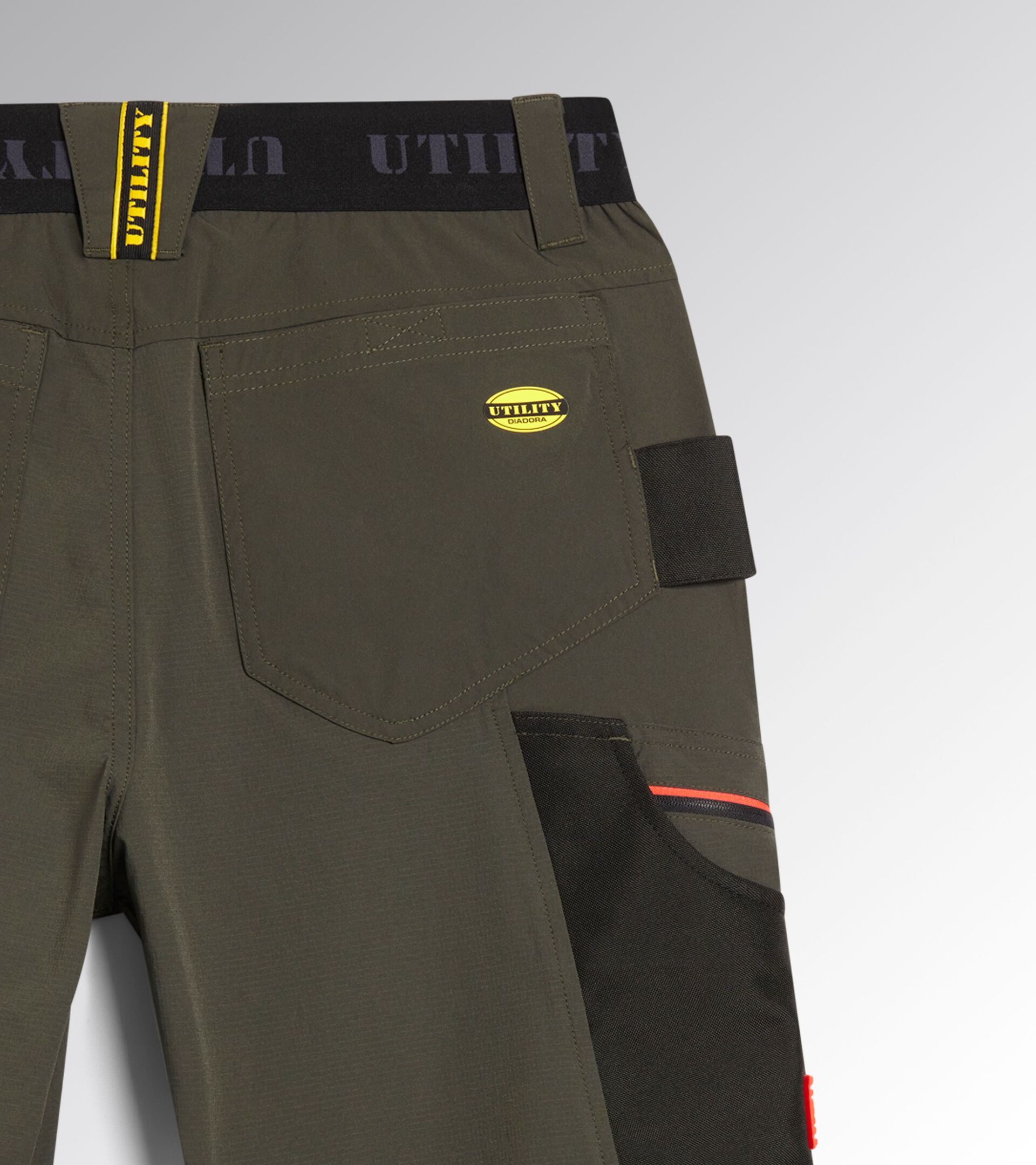 Bermuda work shorts BERMUDA SHADOW GREEN DEEP DEPTHS - Utility