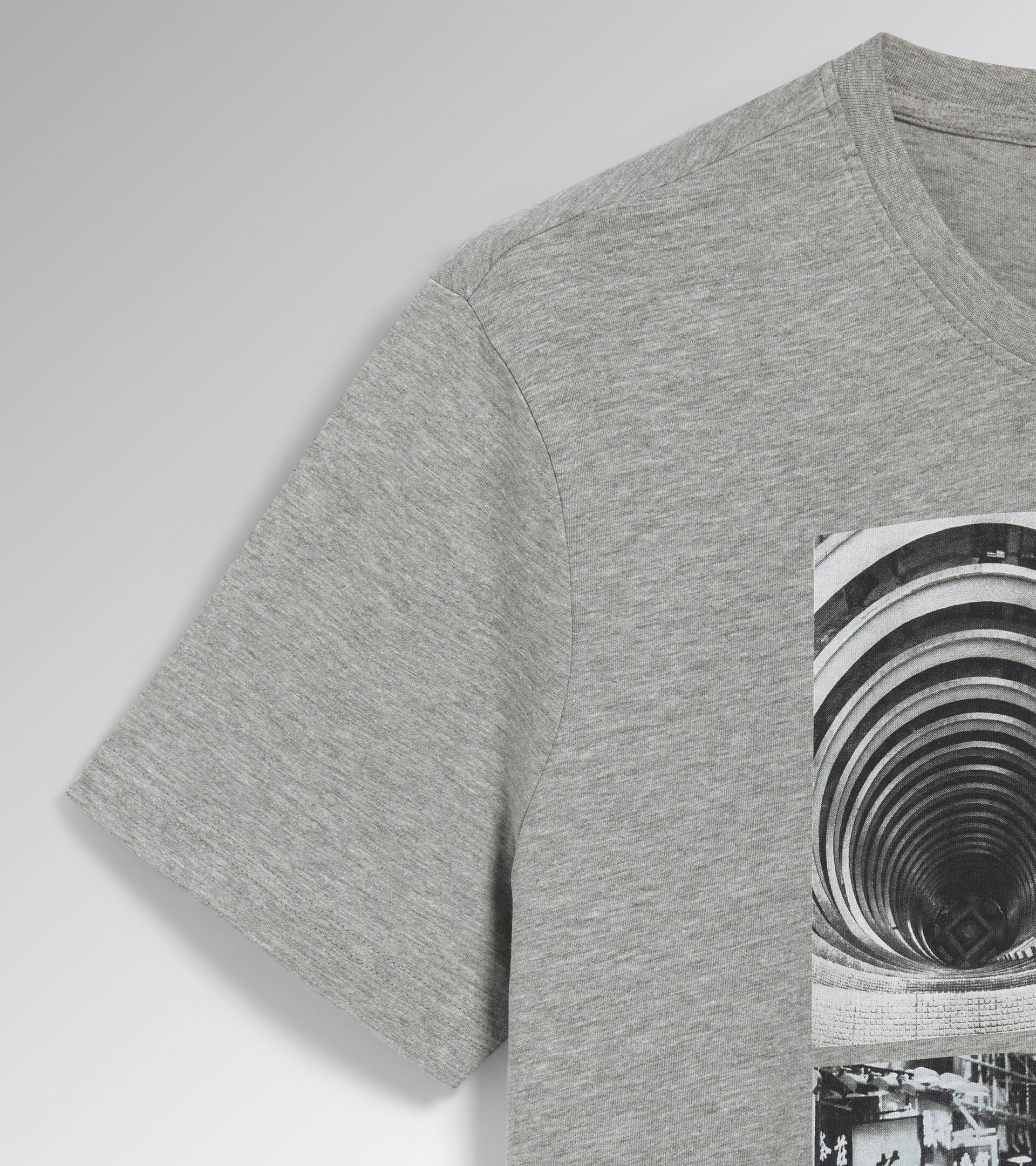 T-SHIRT GRAPHIC ORGANIC, LIGHT MIDDLE GREY MELANGE, hi-res