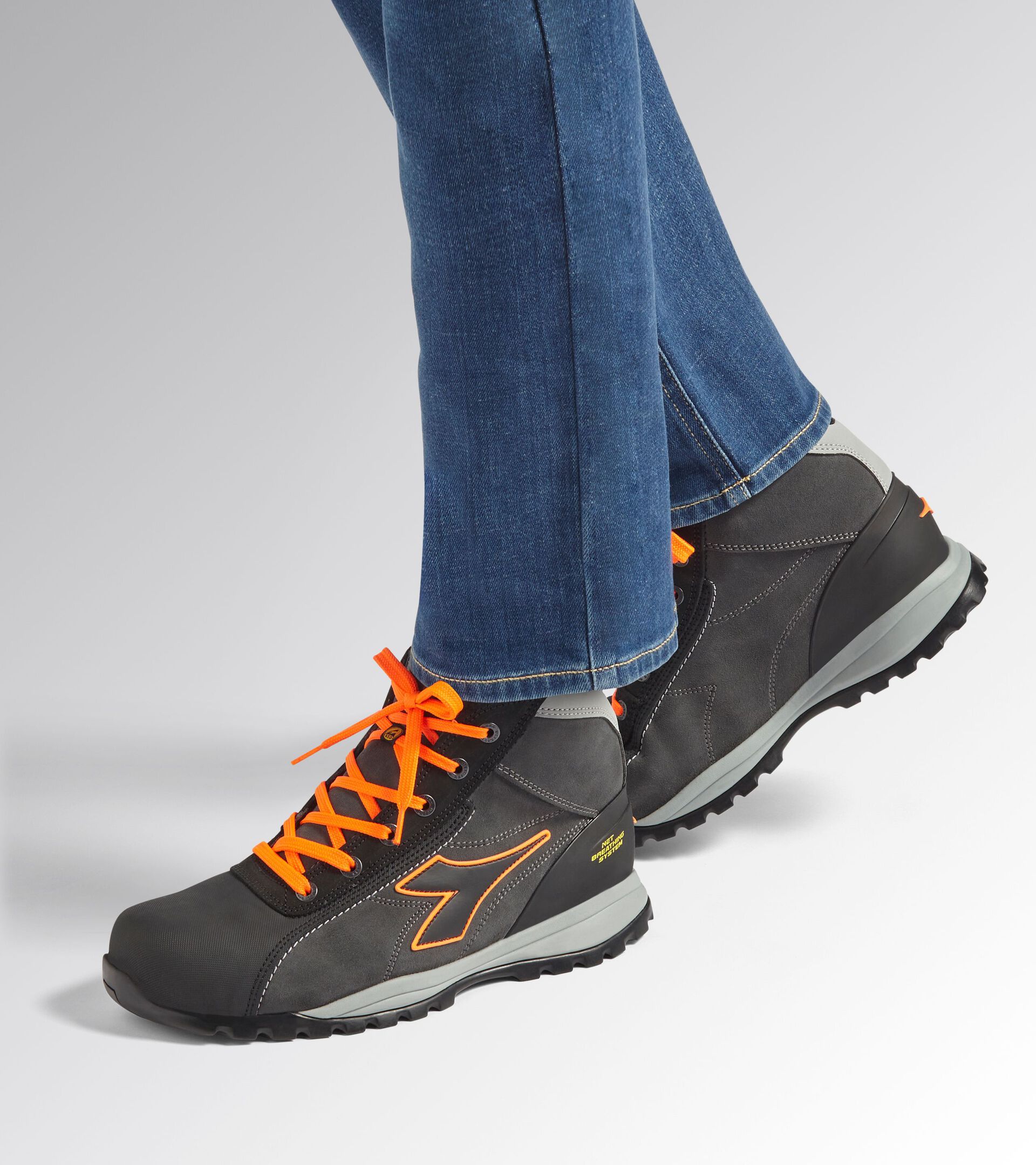 Chaussure de securit&eacute; montantes GLOVE NET MID PRO S3L FO SR HRO ESD GRIS ASPHALTE/ORANGE FLUO - Utility