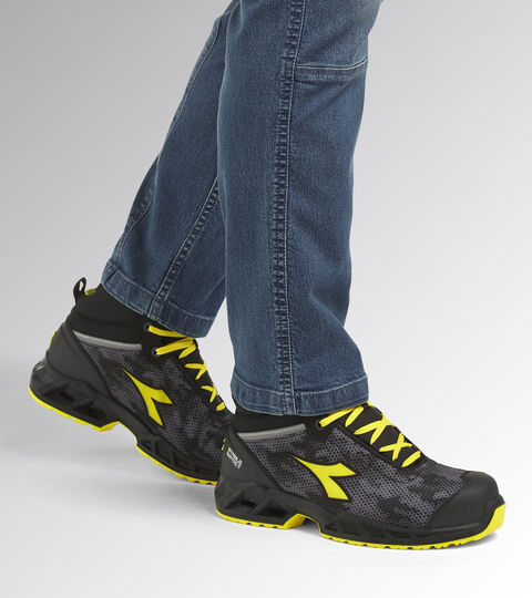 SHARK STABLE IMPACT MID S3 SRC ESD, NEGRO/HONGO OSCURO Calzado de seguridad alto SHARK STABLE IMPACT MID S3 SRC ESD NEGRO/HONGO OSCURO - Utility