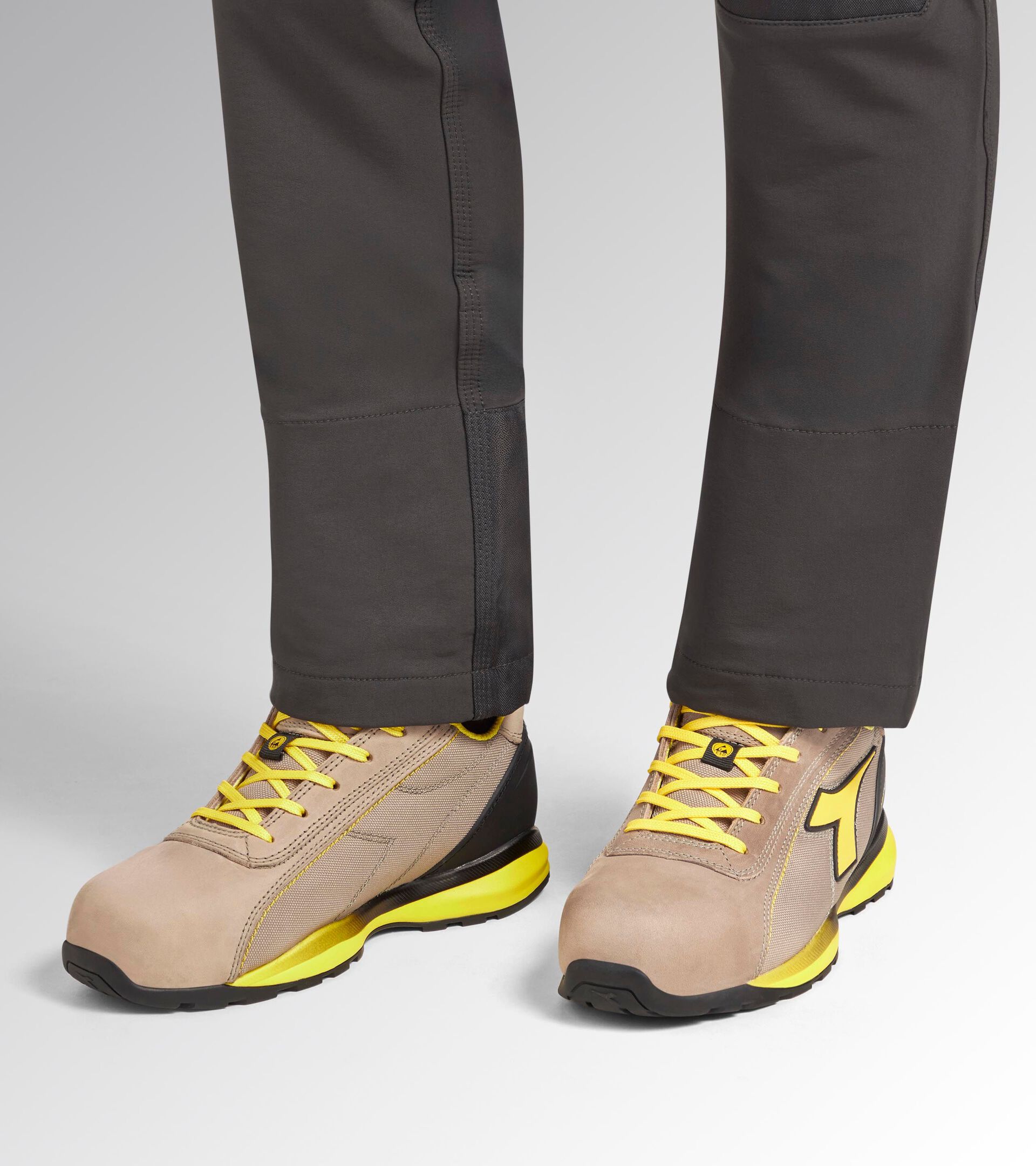 Chaussures de s&eacute;curit&eacute; basses S3S GLOVE HYPERFORM LOW S3S FO HRO SR ESD ROCHE LUNAIRE - Utility