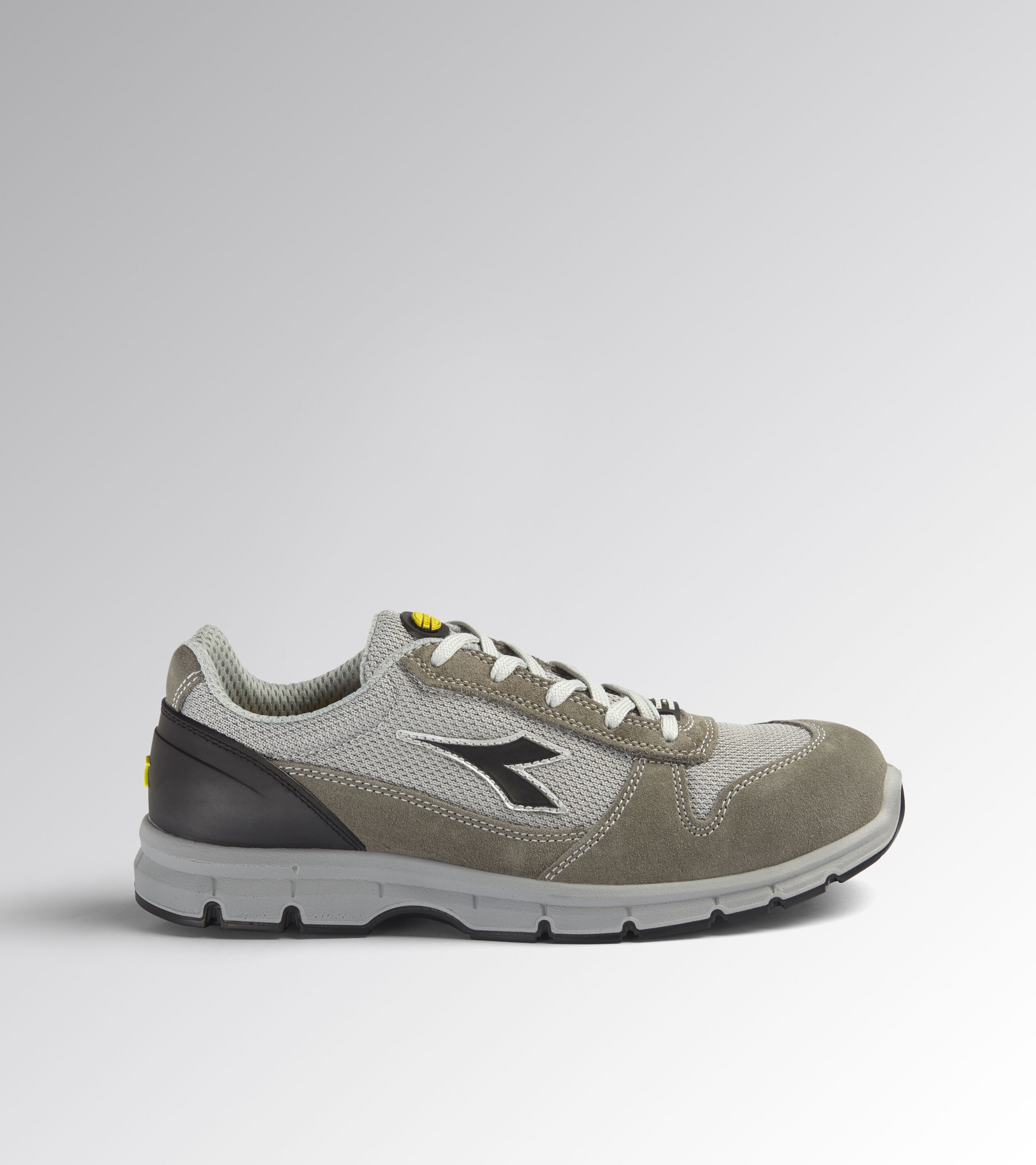diadora utility textile