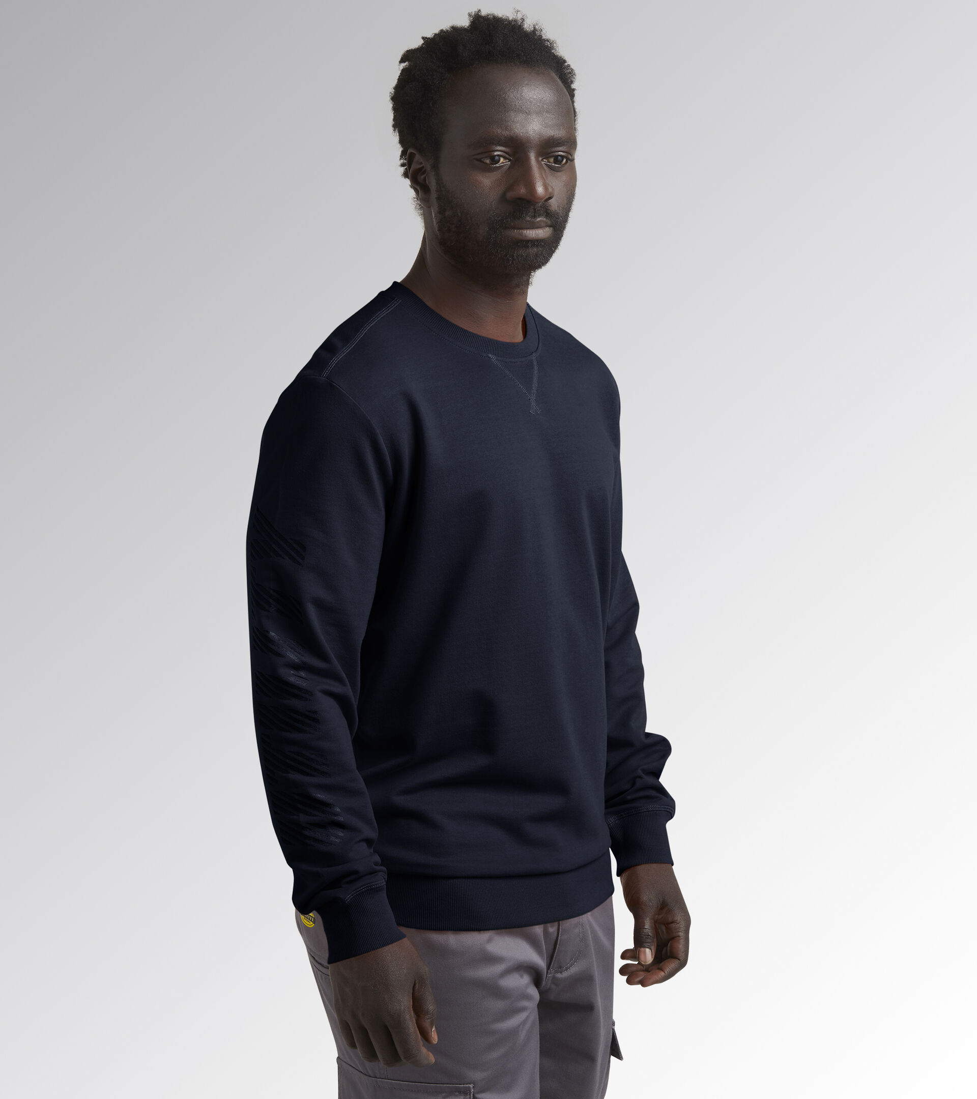 SWEATSHIRT FALCON, NEGRO IRIS, hi-res