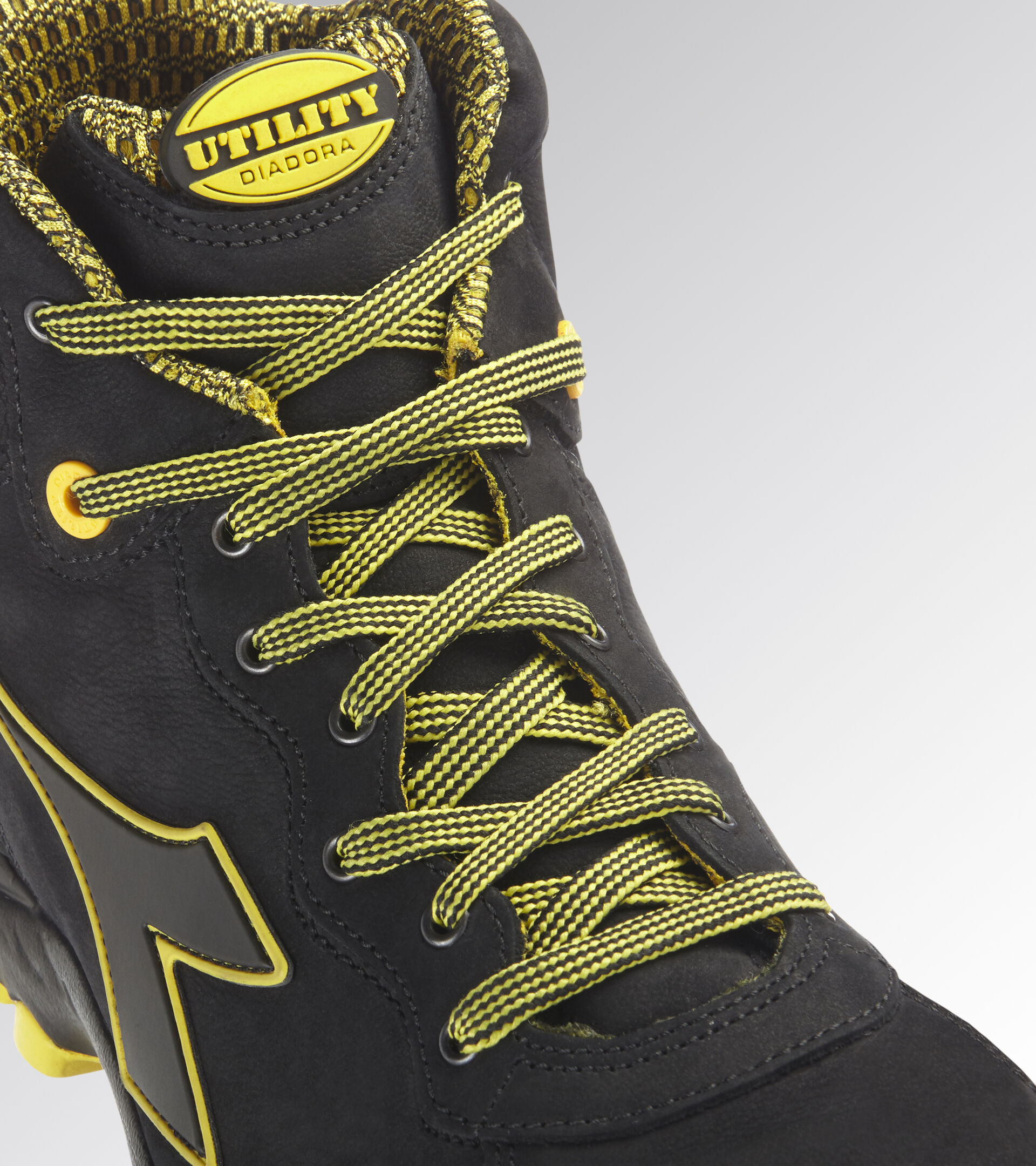 Scarpa antinfortunistica alta BEAT DA2 MID S3 HRO SRC NERO - Utility