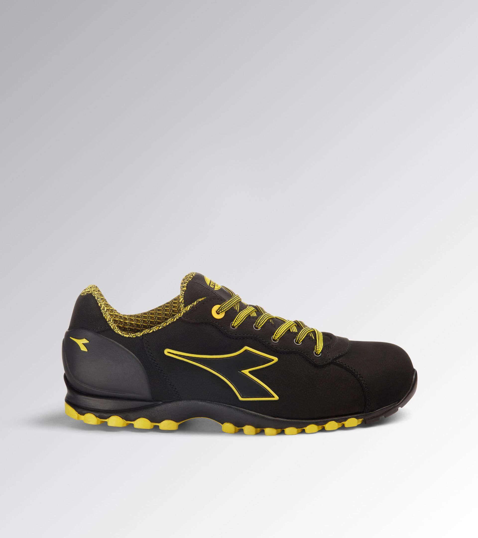 Low safety shoe BEAT DA2 LOW S3S FO HRO SR BLACK - Utility