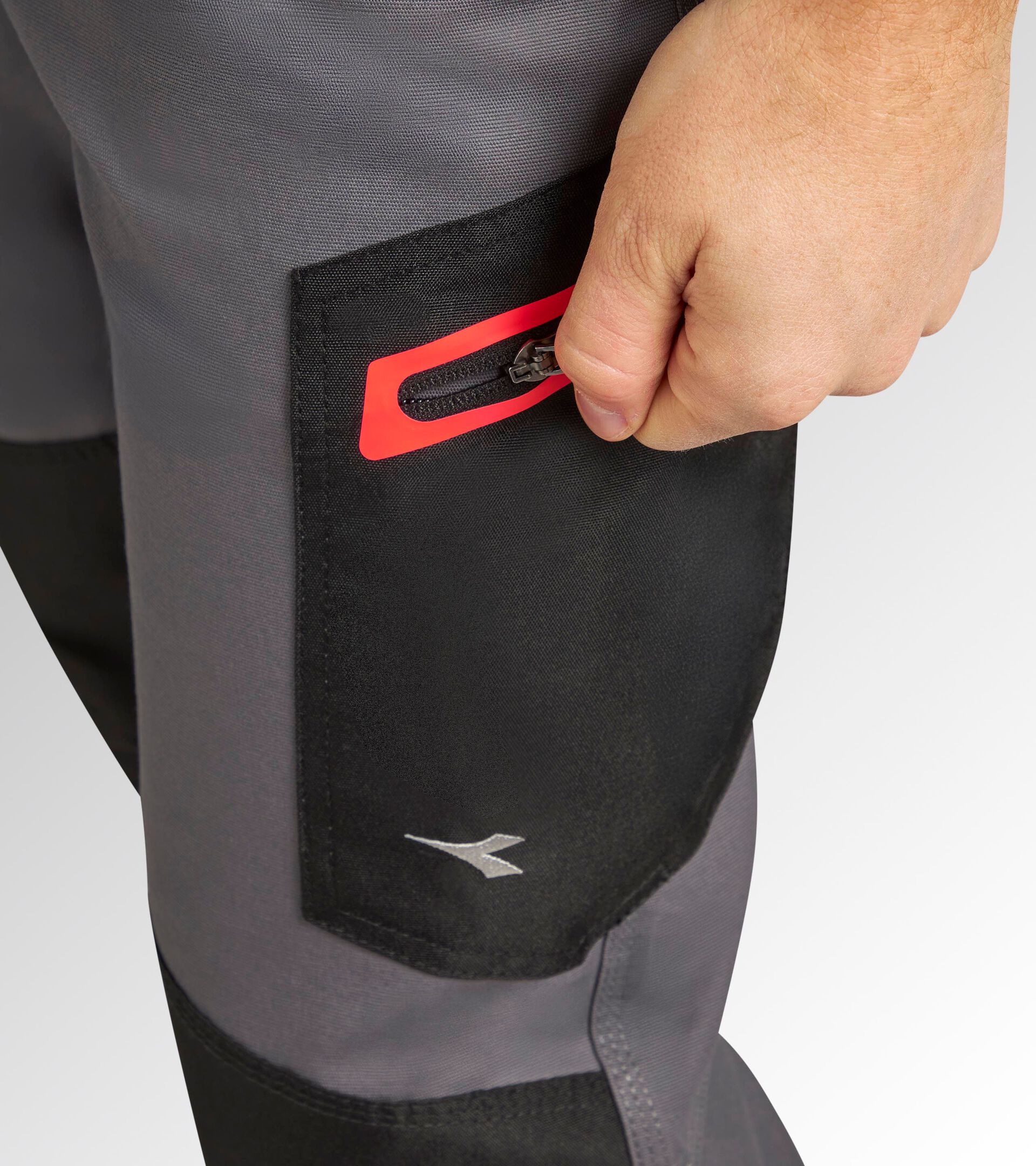 Pantal&oacute;n de trabajo PANT STRETCH PERFORMANCE 2.0 GRIS ACERO - Utility