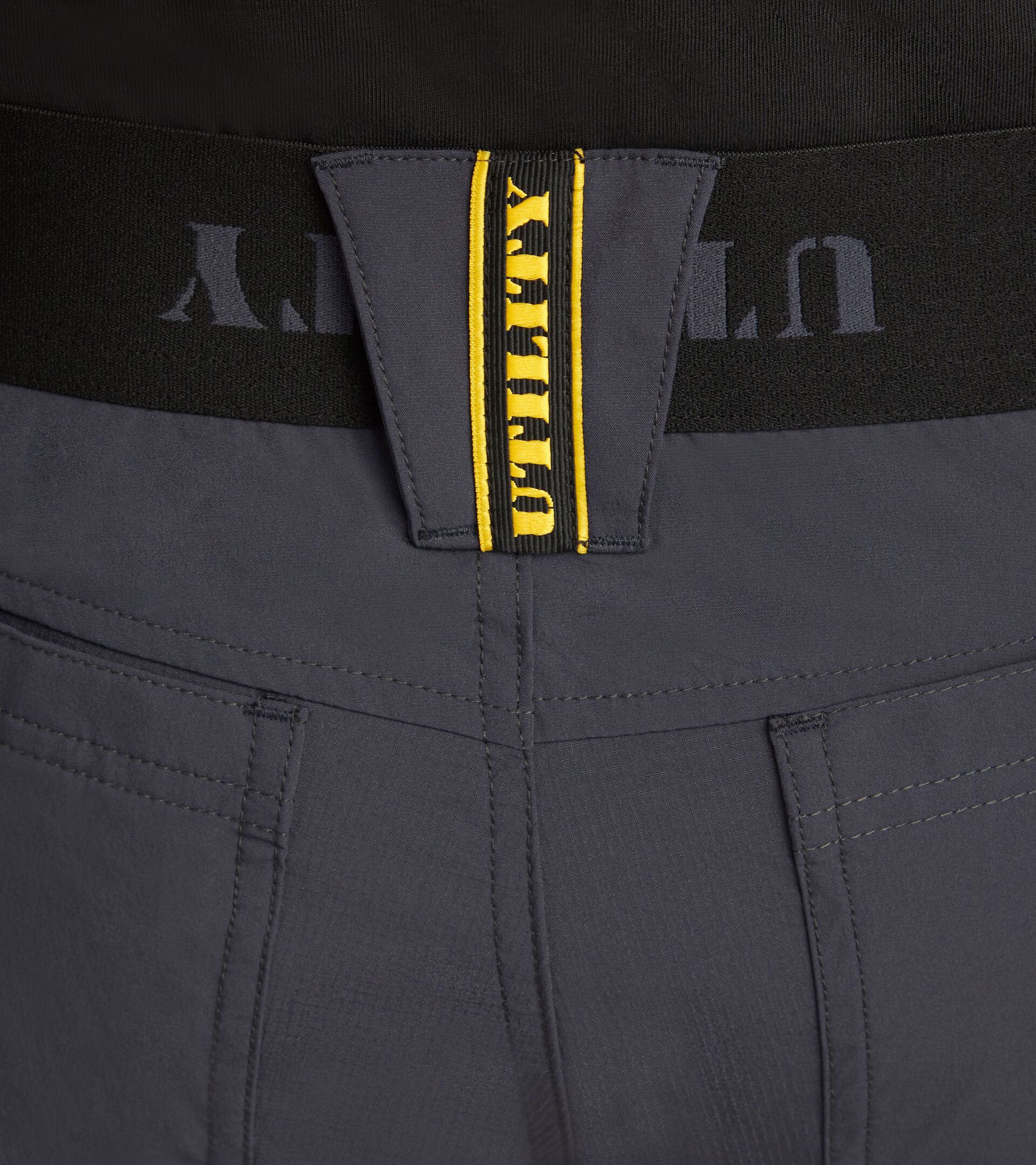 Bermuda work shorts BERMUDA SHADOW MAGNET - Utility