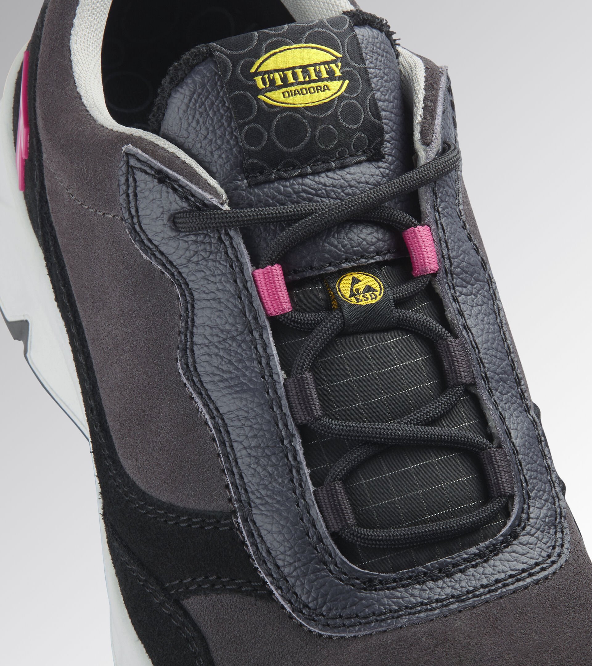 Low-cut safety shoes - Women ATHENA LOW S3L FO SR ESD NINE IRON/RASPBERRY - Utility