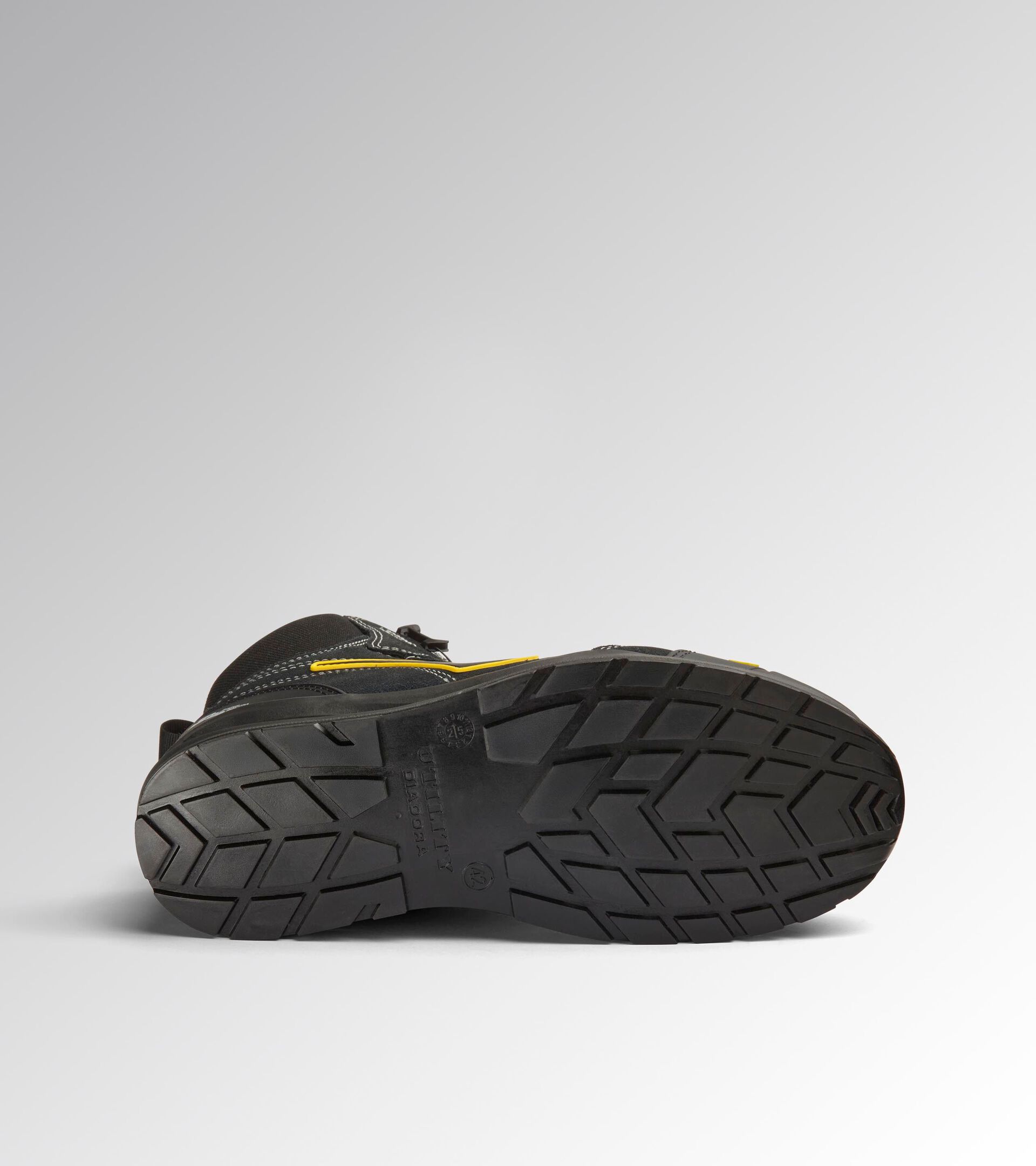 Mid-top safety shoe with BOA&reg; Fit System RUN A.BOX MASTER BOA MID S3S FO SR SC ESD BLACK/BLACK - Utility