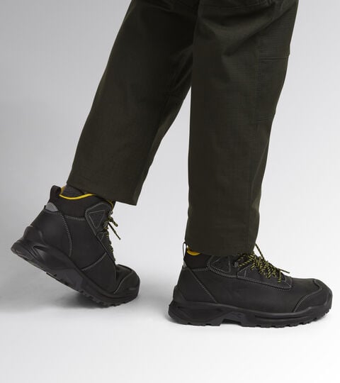 High safety shoe COUNTRY MID S3 SRC BLACK - Utility