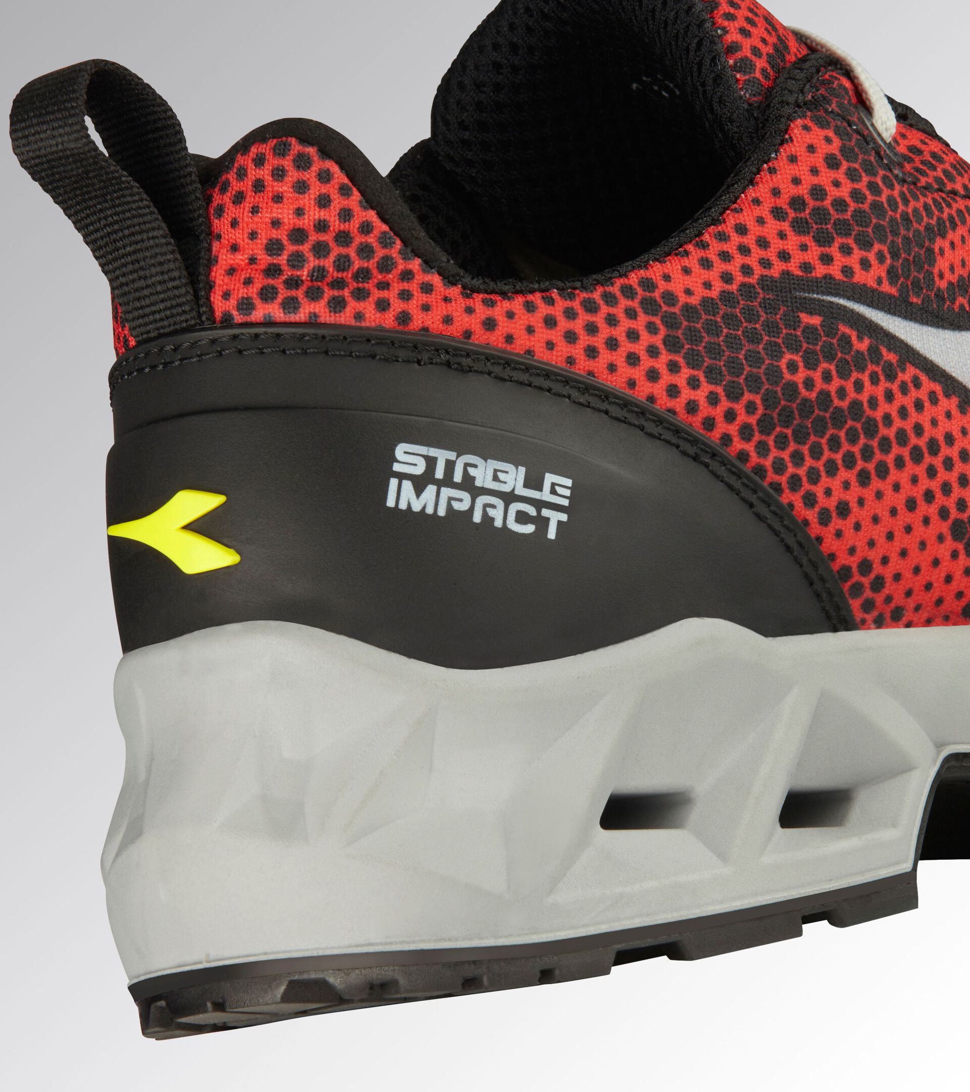 Low safety shoe SHARK STABLE IMPACT LOW S1PS FO SR SC ESD BLACK/RED - Utility
