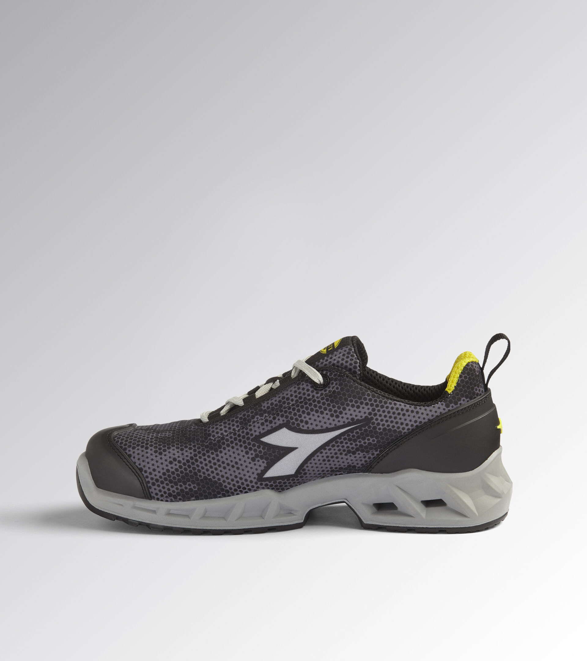 Scarpa antinfortunistica bassa SHARK STABLE IMPACT LOW S1P SRC ESD GRIGIO/NERO - Utility