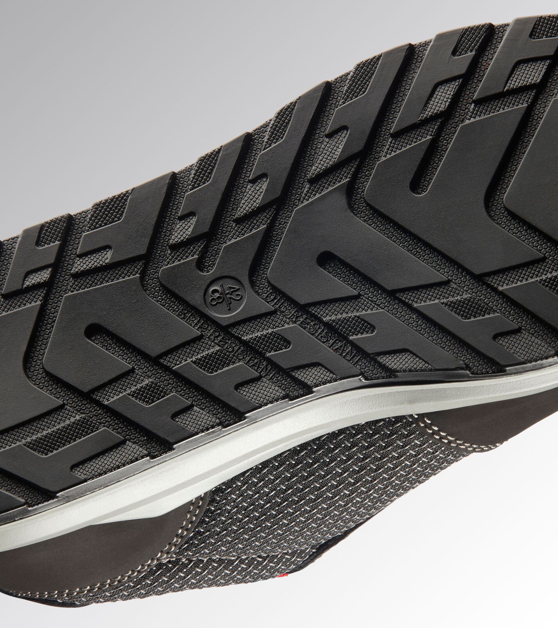 Low safety shoe - Diadora Utility x Ducati Corse SPEEDY RACE LOW S3S FO SR SC MET FREE BLACK/GRAY (C2541) - Utility