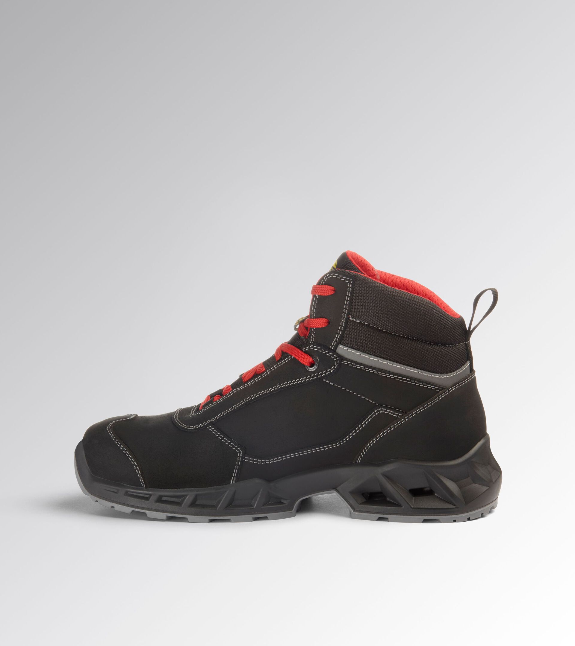 High safety shoe - Diadora Utility x Ducati Corse SHARK ENGINE MID S3S FO SR ESD BLACK/RED - Utility