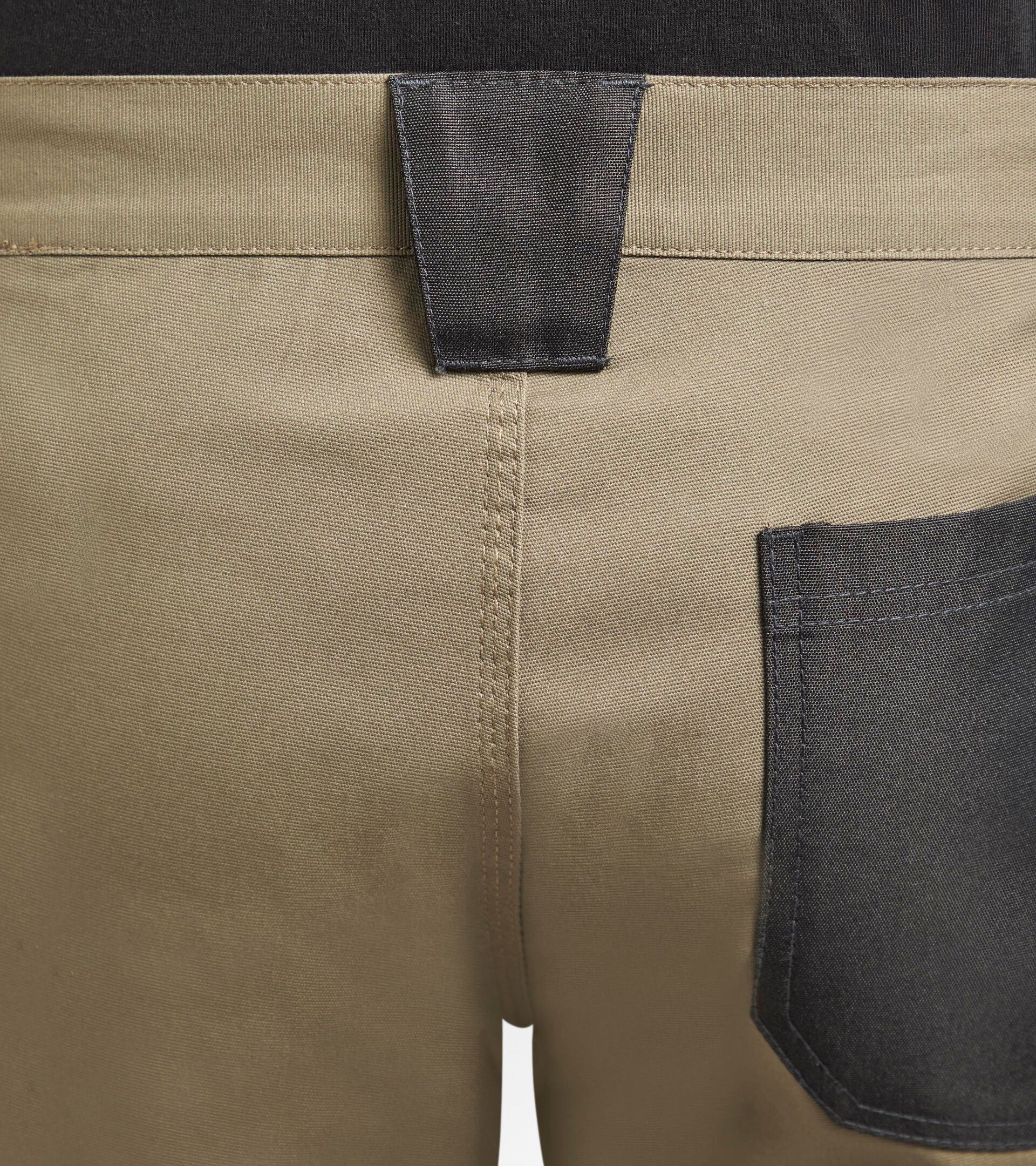 Stretch cotton canvas shorts BERMUDA STRETCH 2.0 BROWN GREY - Utility