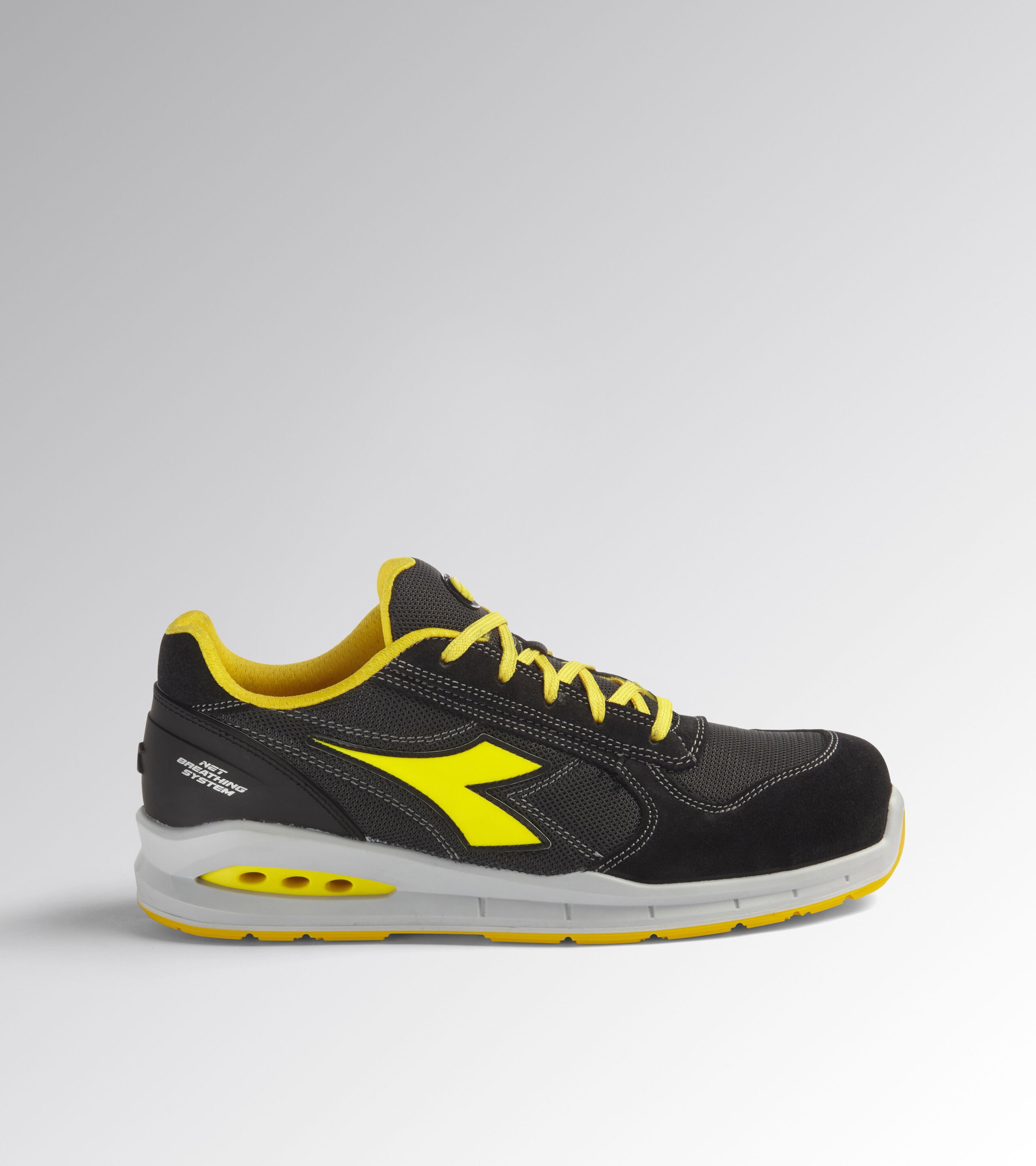 Scarpa diadora 2025
