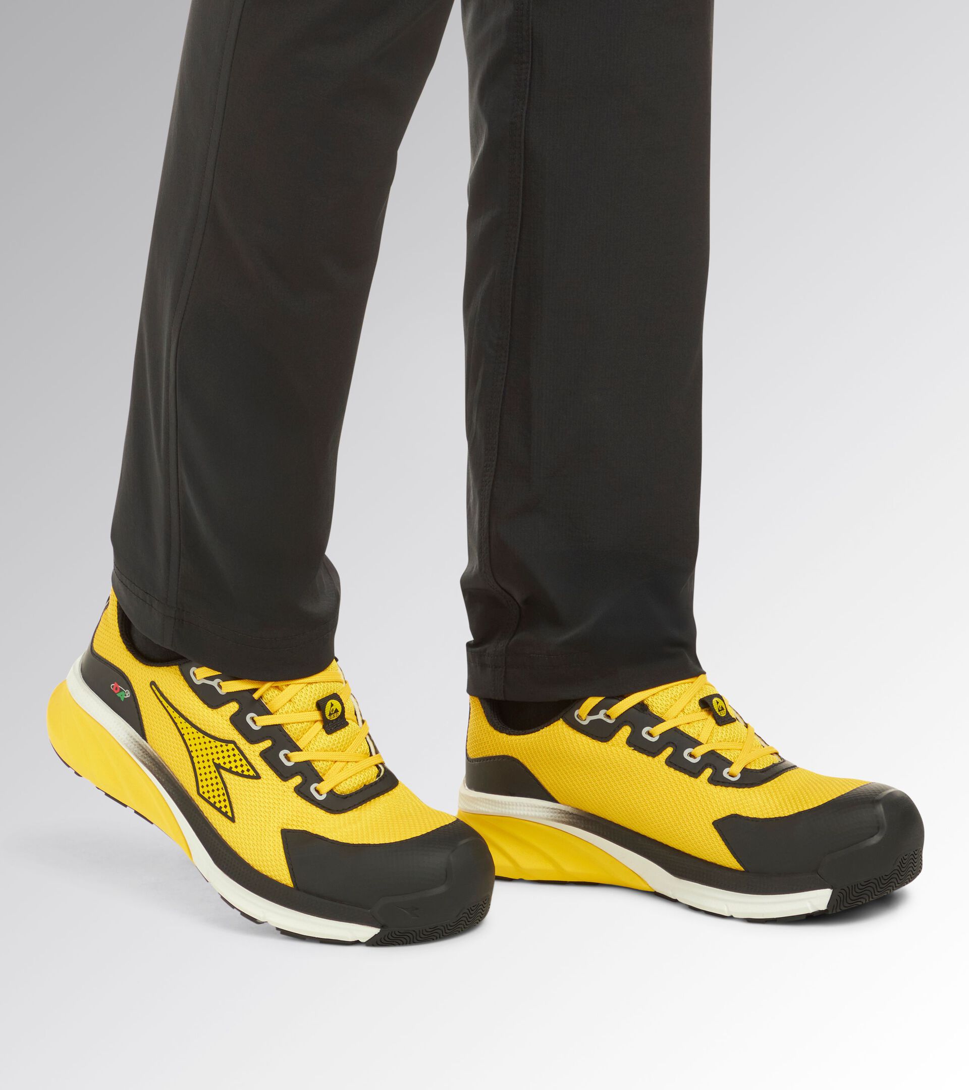 Low safety shoe VORTEX DA2 LOW S1PS SC SR HRO ESD YELLOW UTILITY/YELLOW UTILITY - Utility