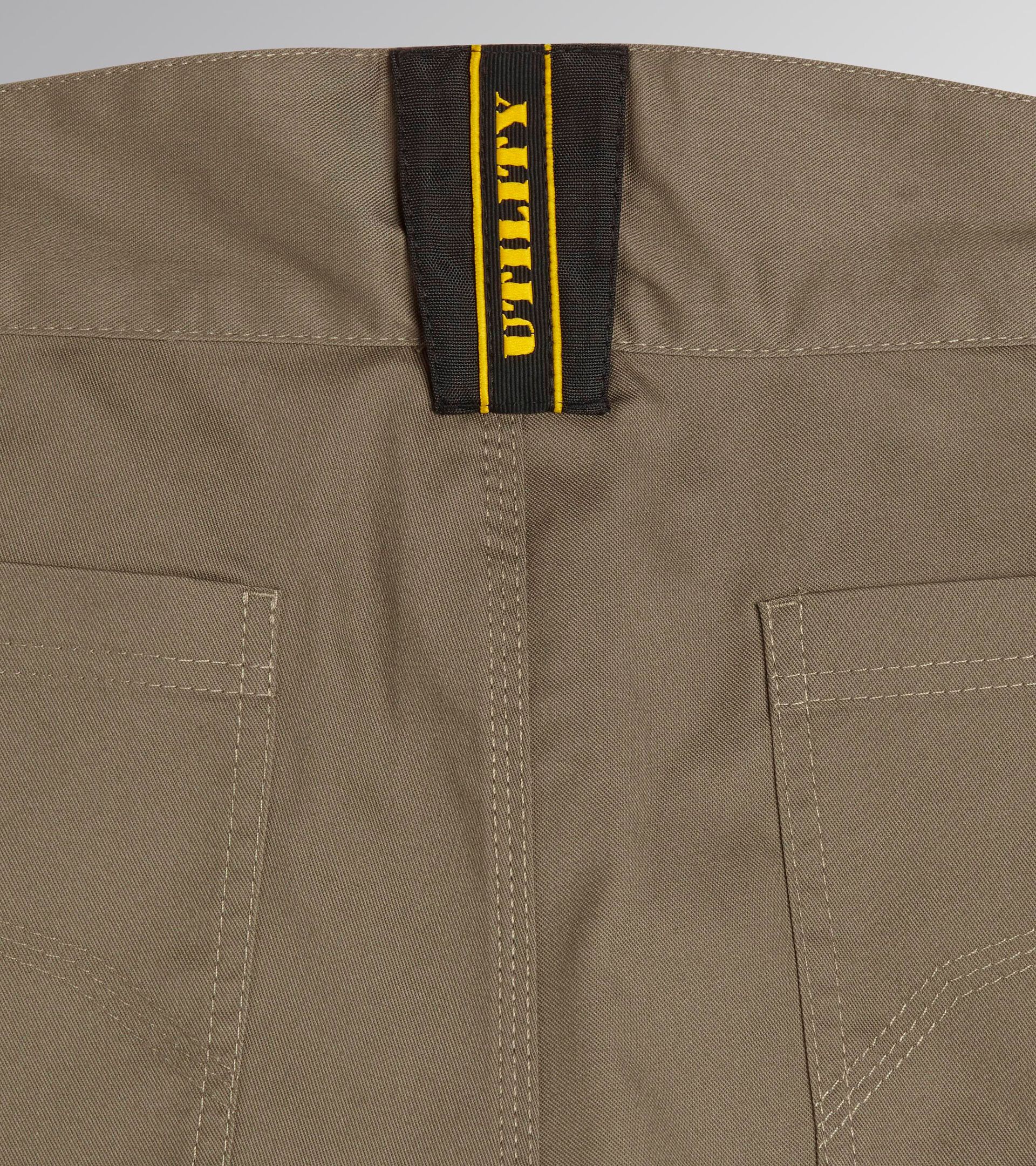 Stretch poly-cotton shorts BERMUDA POLY 2.0 BROWN GREY - Utility