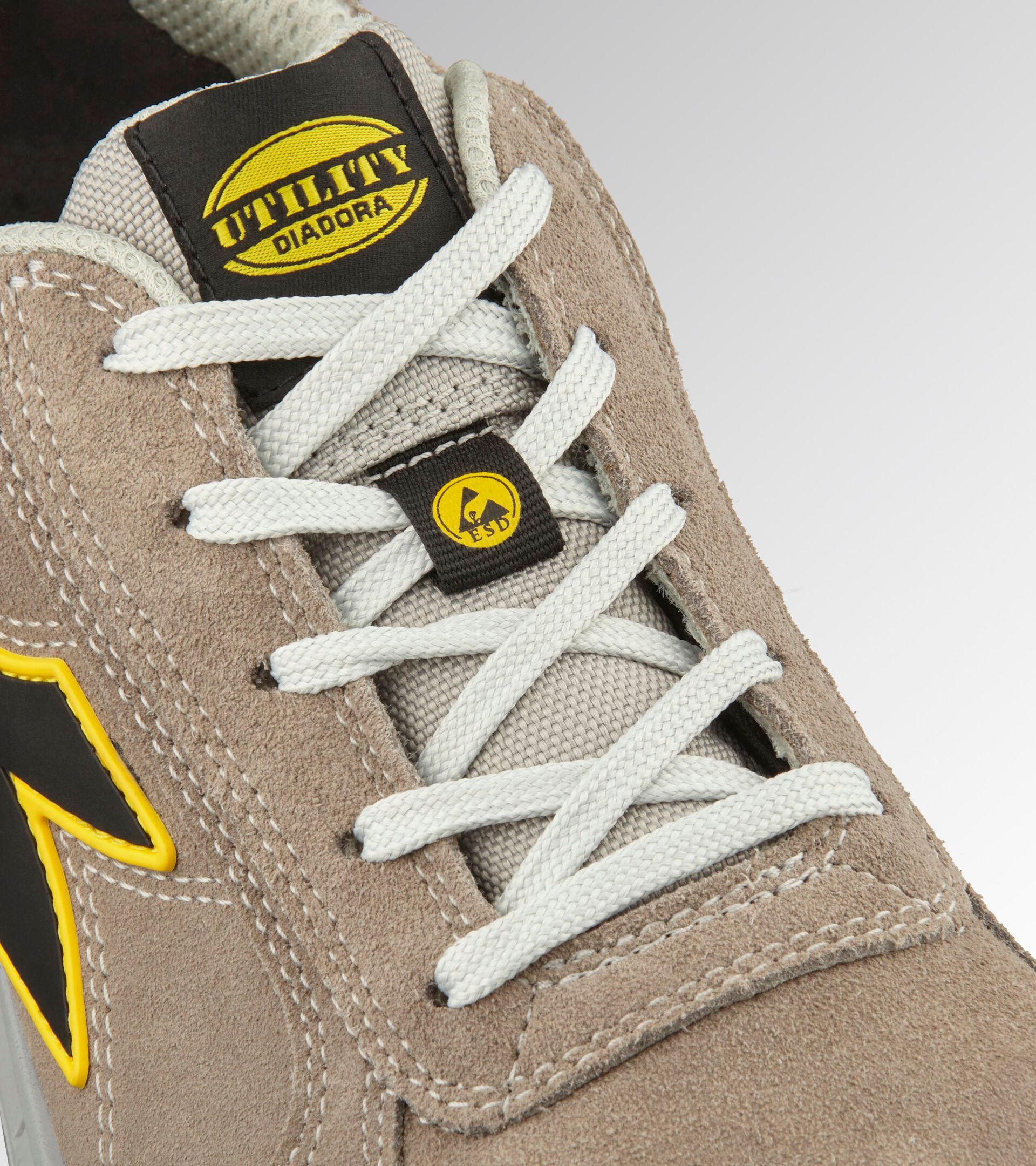 Chaussures de s&eacute;curit&eacute; basses S3S RUN A.BOX LOW S3S FO SR ESD CARILLON SUSPENDU/CARILLON SUS - Utility