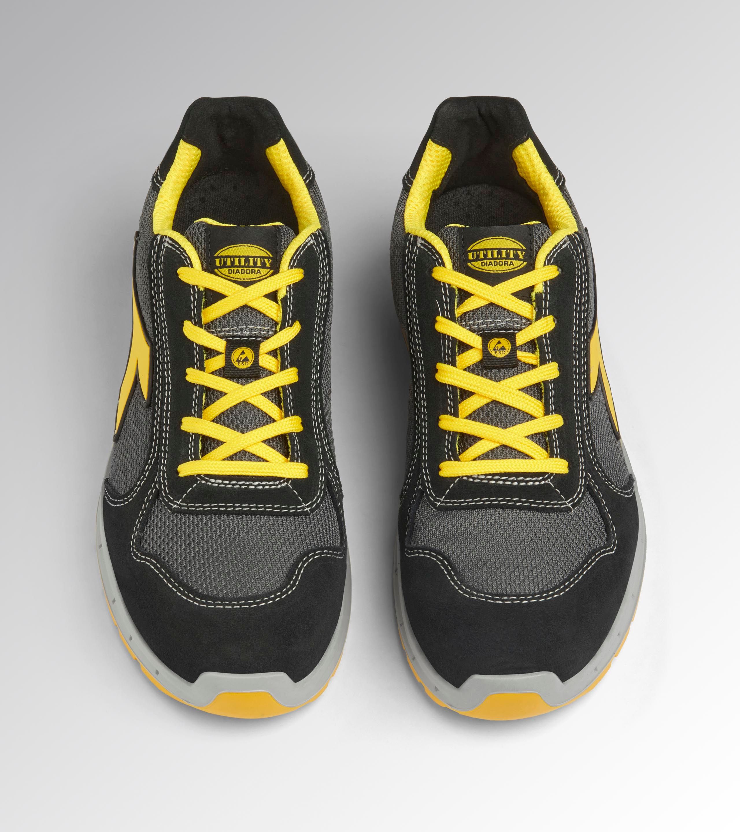 RUN A.BOX LOW S1PS FO SR ESD Low-top S1PS safety shoes - Diadora