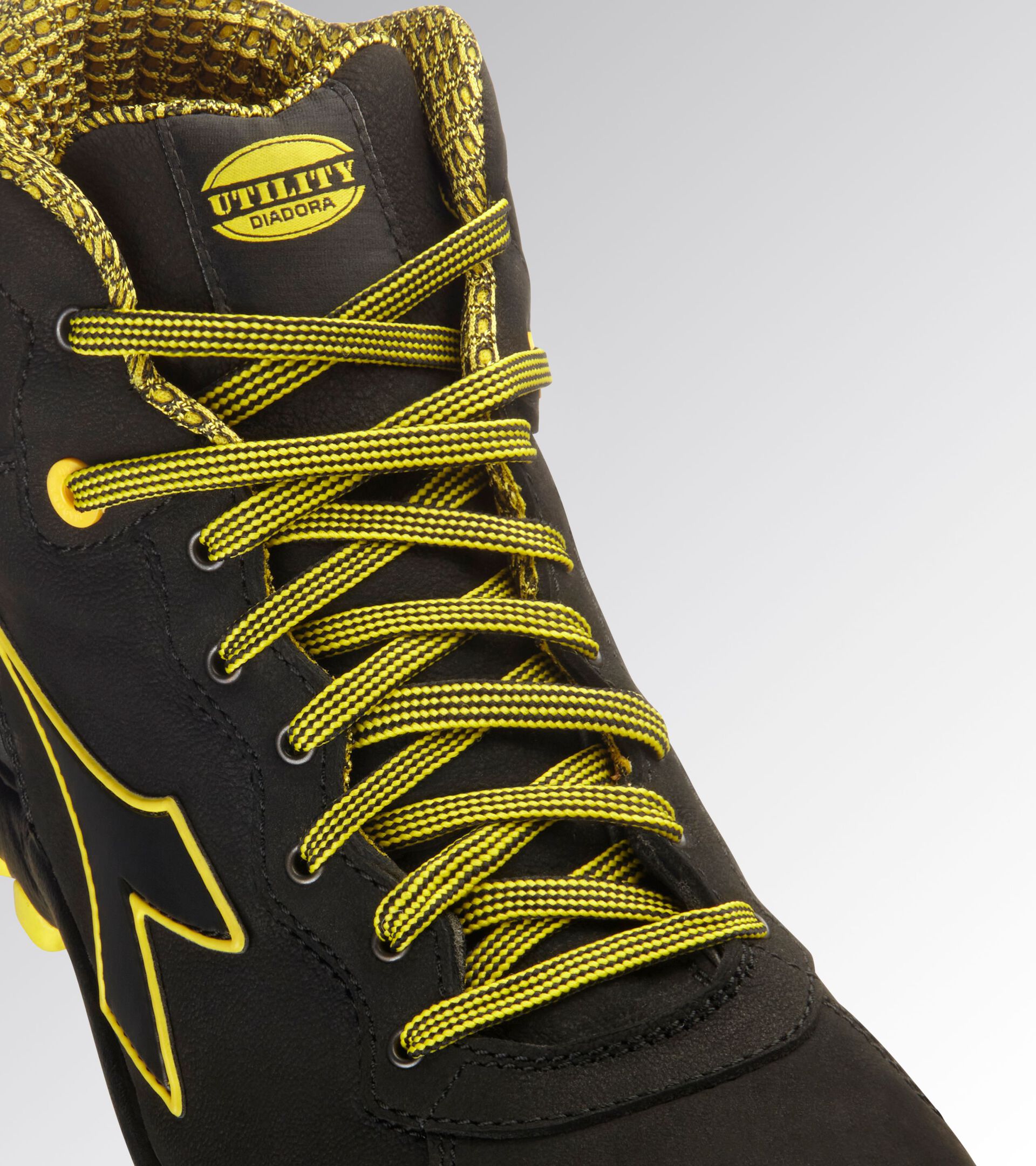 High safety shoe BEAT DA2 MID S3S FO HRO SR BLACK - Utility