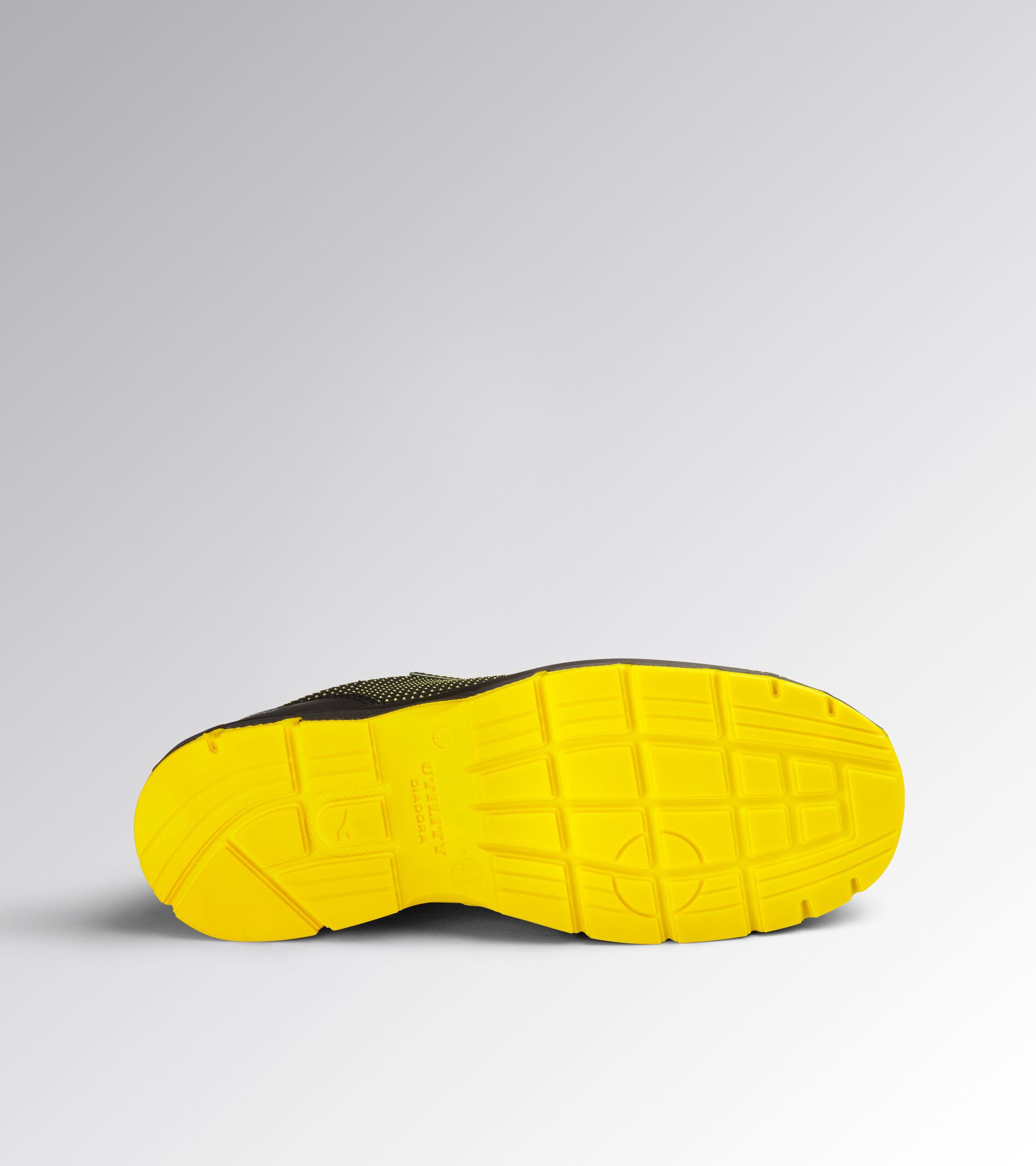 Low safety shoe RUN ATOM LOW S3S FO SR ESD BLACK /YELLOW CROMS - Utility