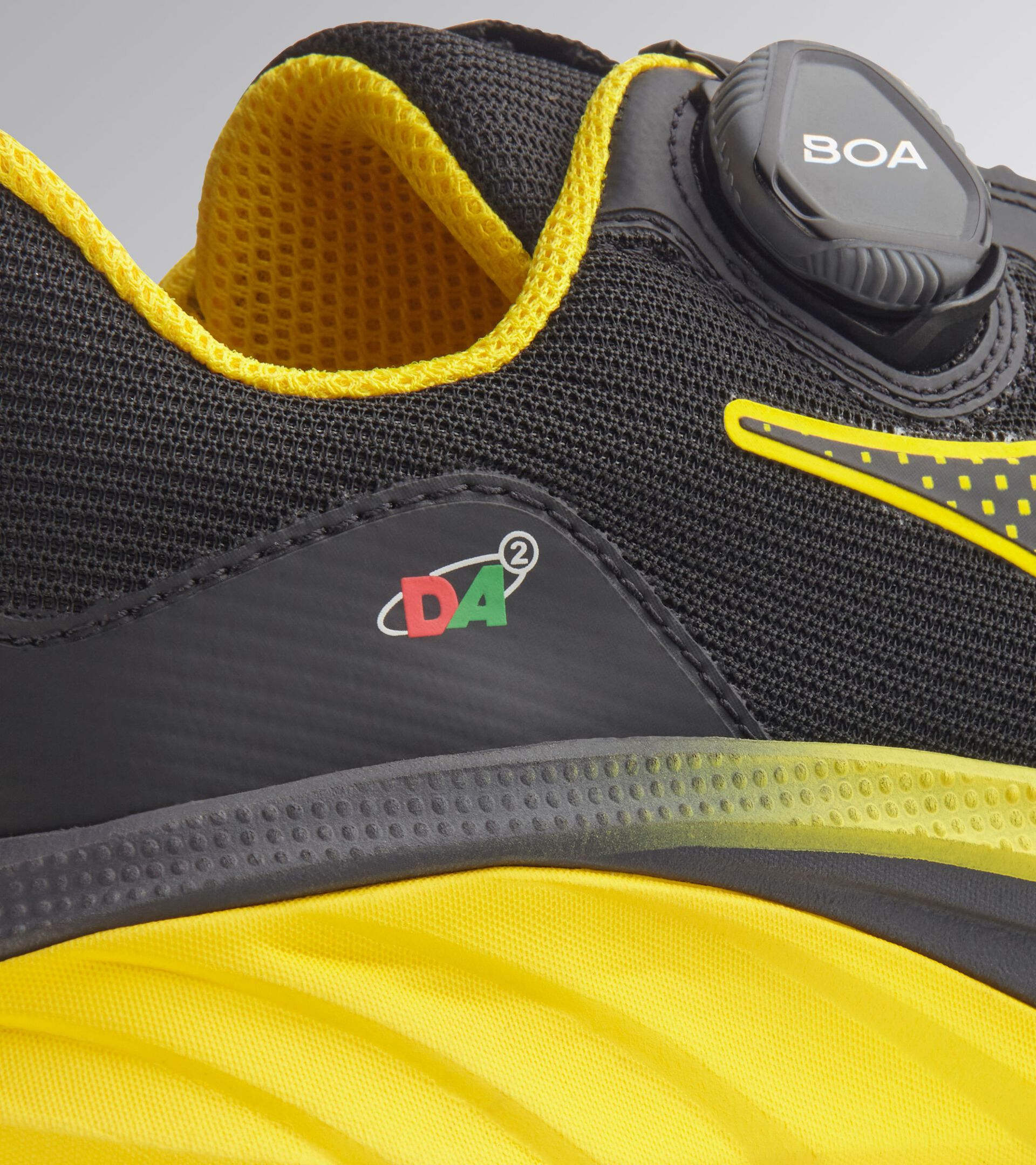 Low safety shoe with BOA Fit micro-metric lacing system VORTEX DA2 BOA LOW S3S SC SR HRO ESD BLACK /YELLOW CROMS - Utility