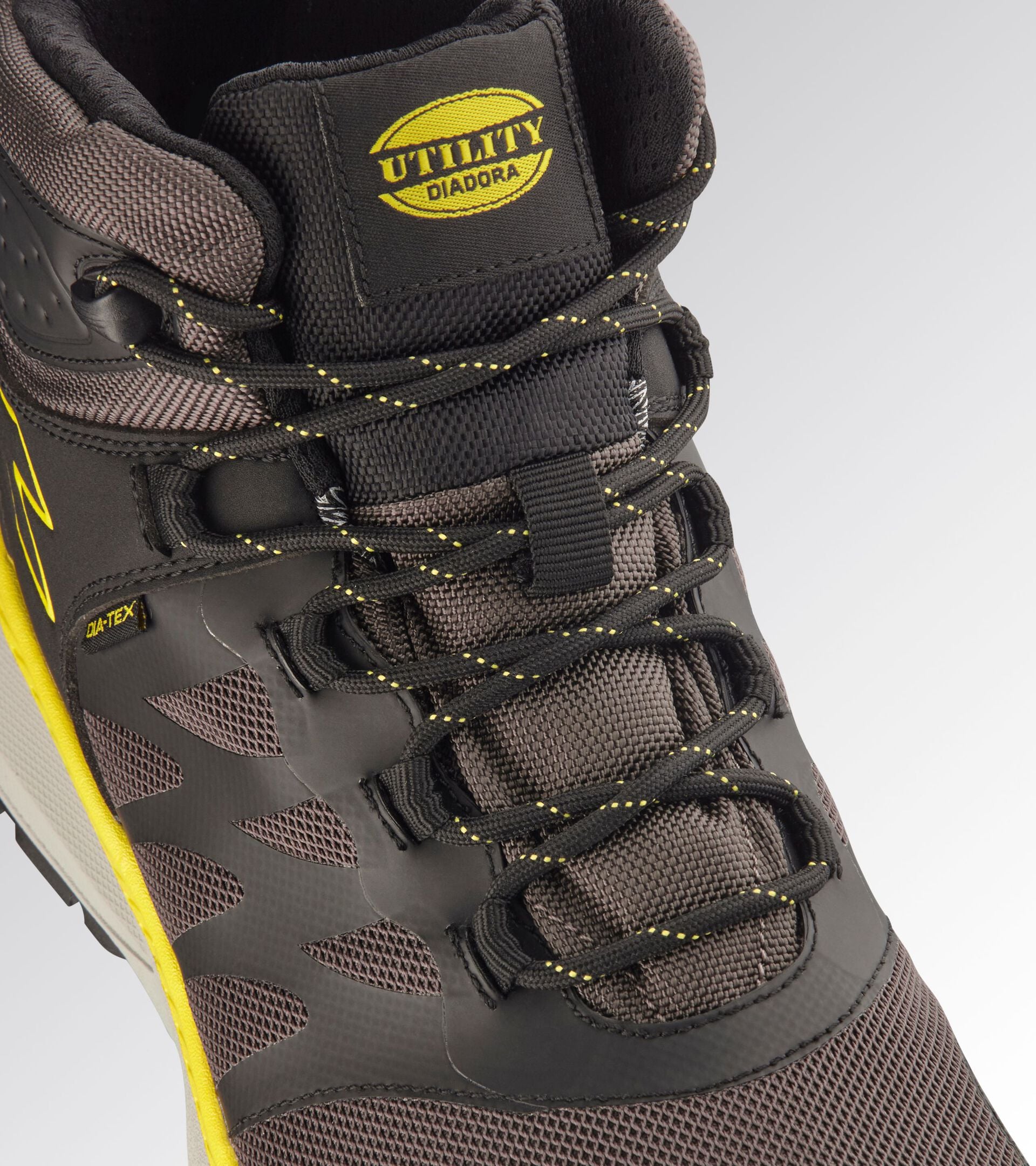 Water-repellent mid-top work shoes FREEDOM MID O6 BROWN GRAY/YELLOW UTILITY - Utility