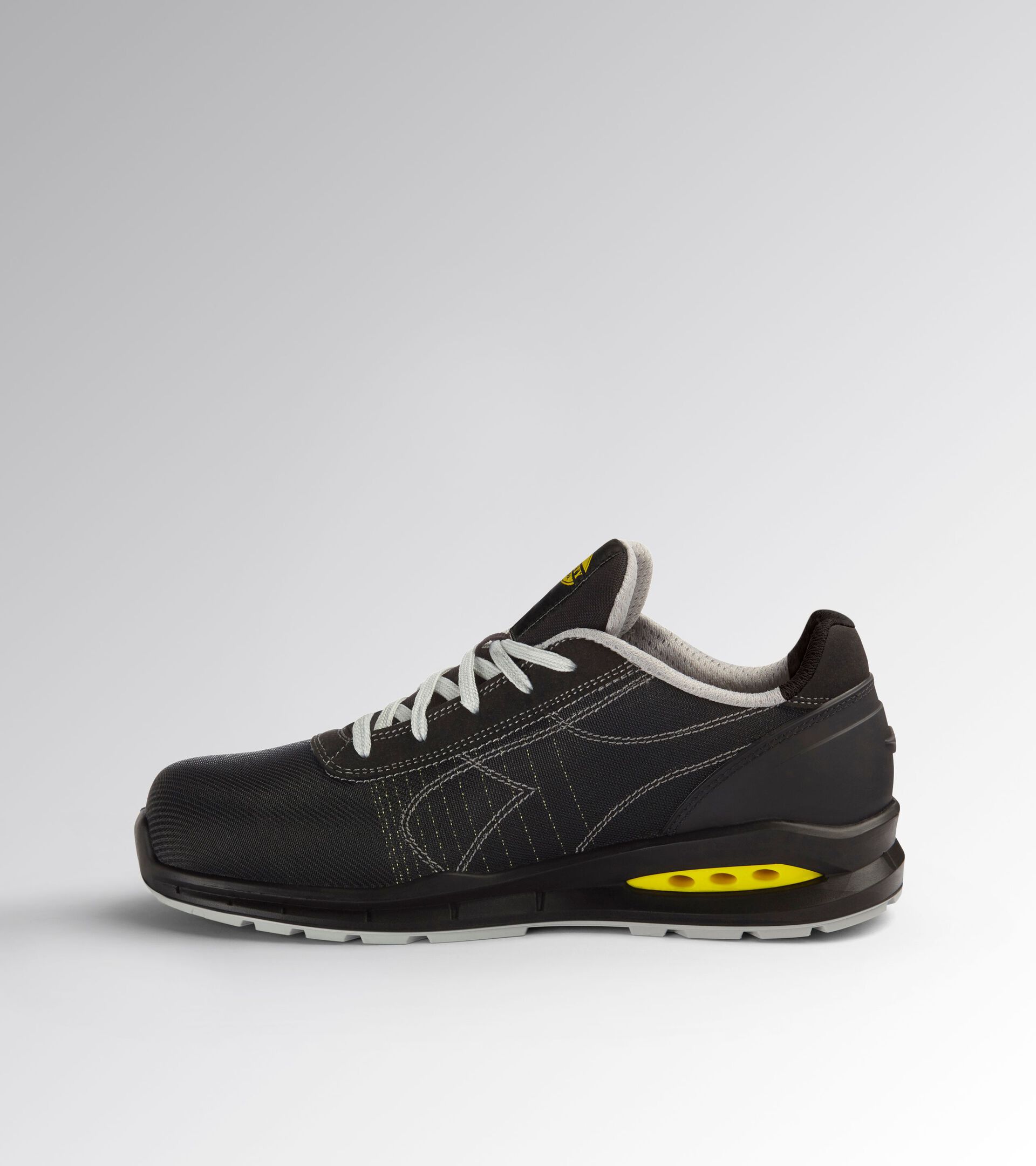 Low safety shoe RUN NET AIRBOX MATRYX LOW S3S FO SR SC BLACK/BLACK - Utility