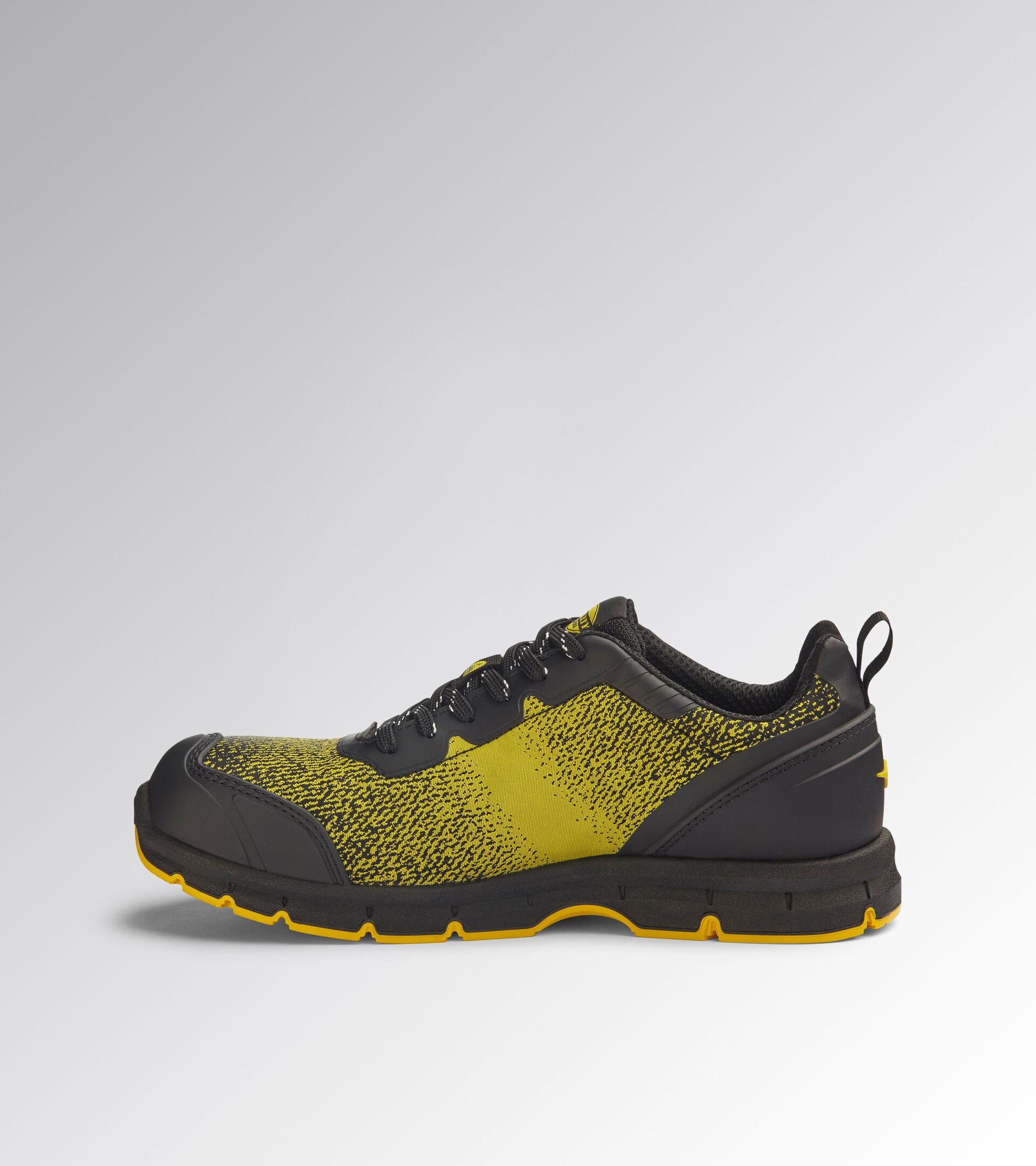 Calzado bajo de seguridad RUN ATOM EVO LOW S3S SC FO SR ESD GIALLO UTILITY/NERO - Utility