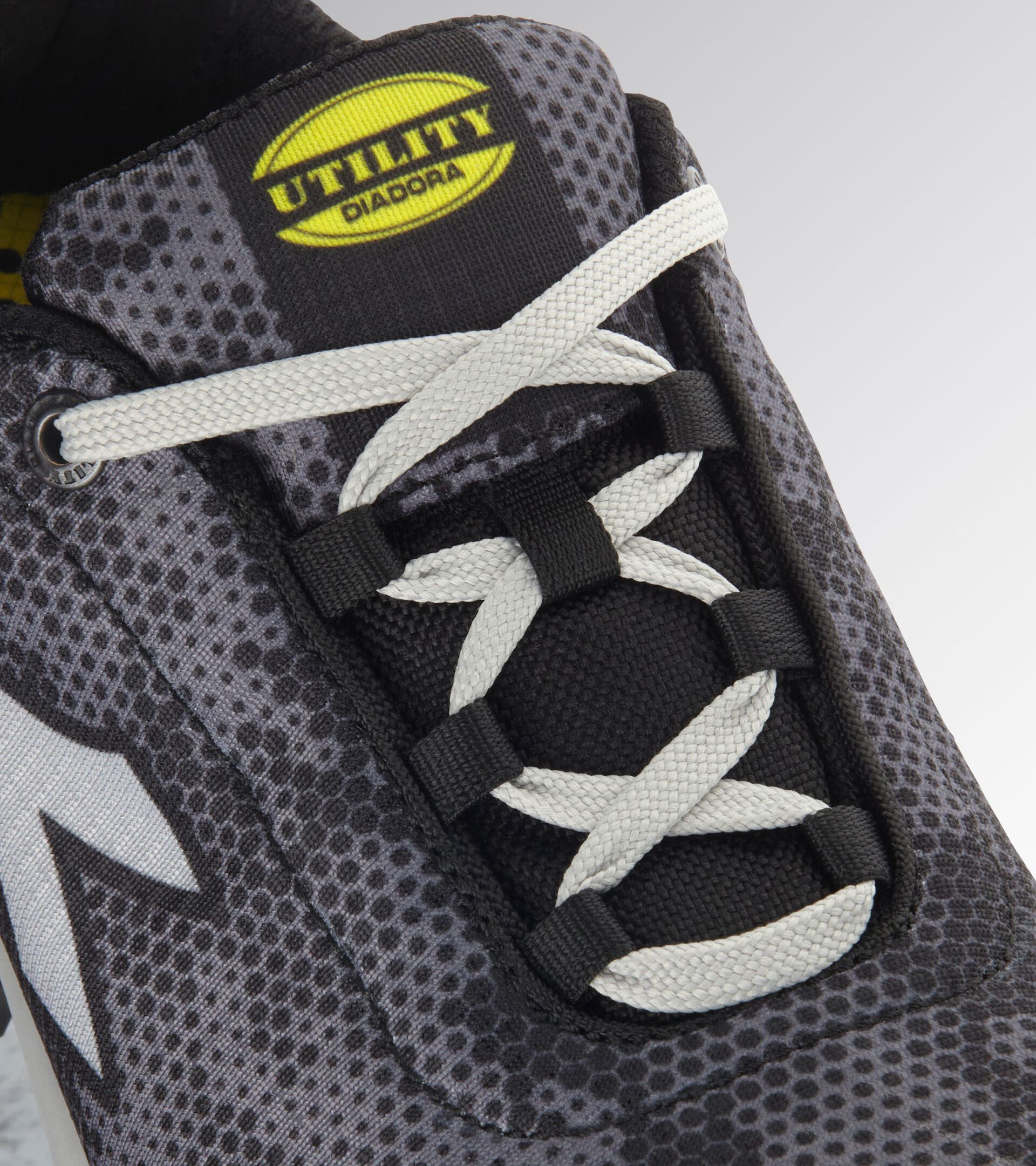 Low safety shoe SHARK STABLE IMPACT LOW S1PS FO SR SC ESD GRAY/BLACK (C2539) - Utility