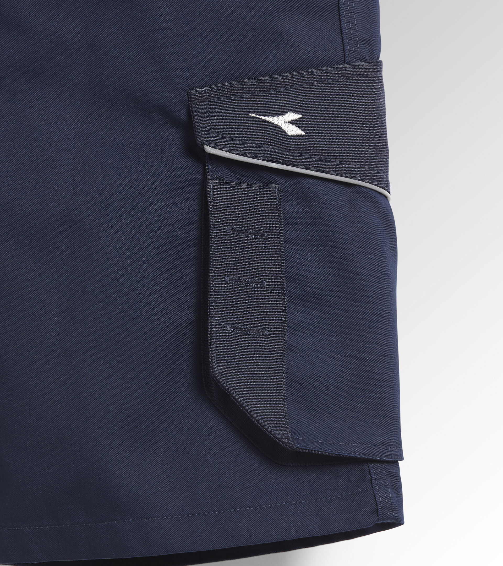 BERMUDA POLY, CLASSIC NAVY, hi-res