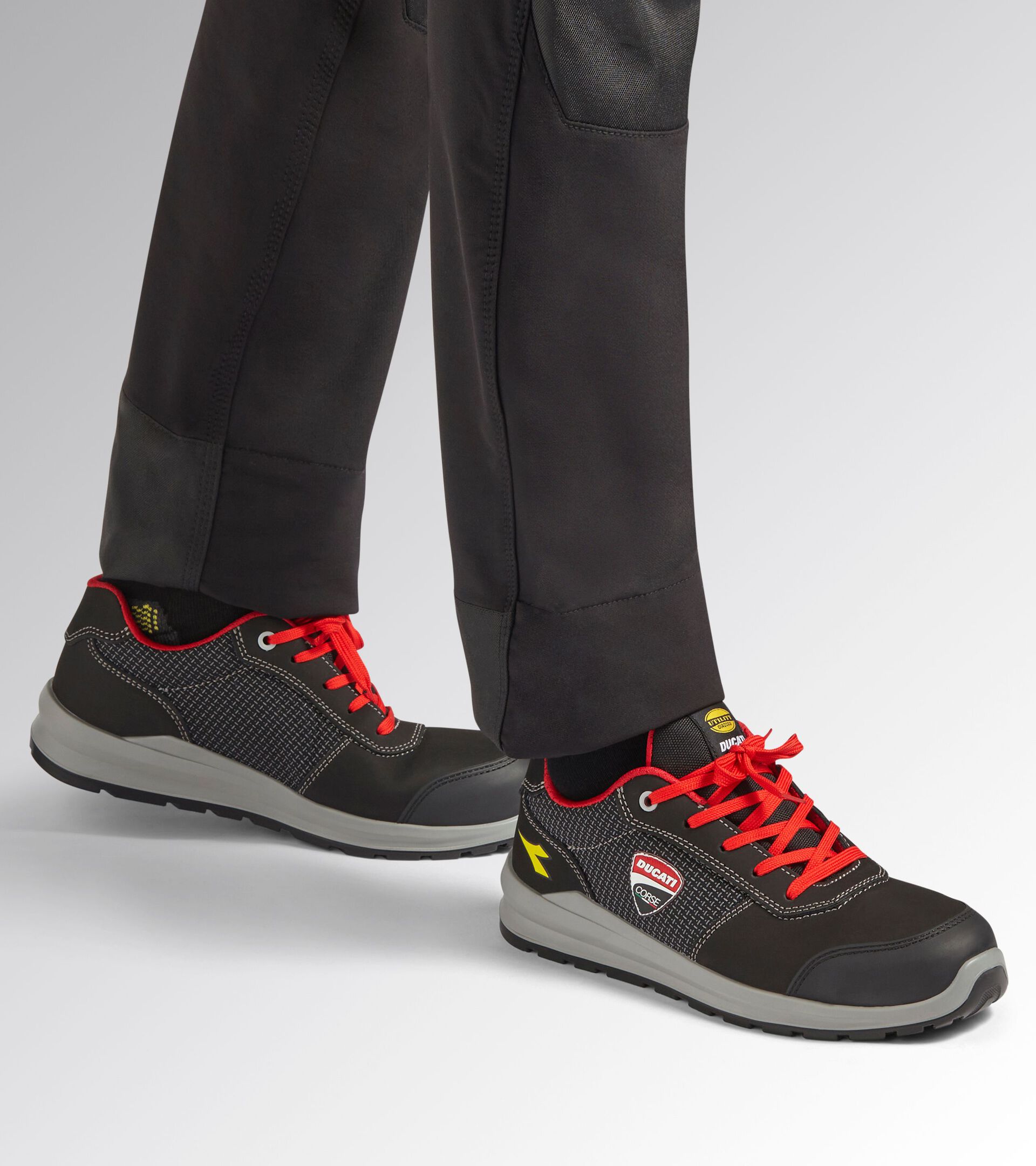 Low safety shoe - Diadora Utility x Ducati Corse SPEEDY RACE LOW S3S FO SR SC MET FREE BLACK/GRAY (C2541) - Utility