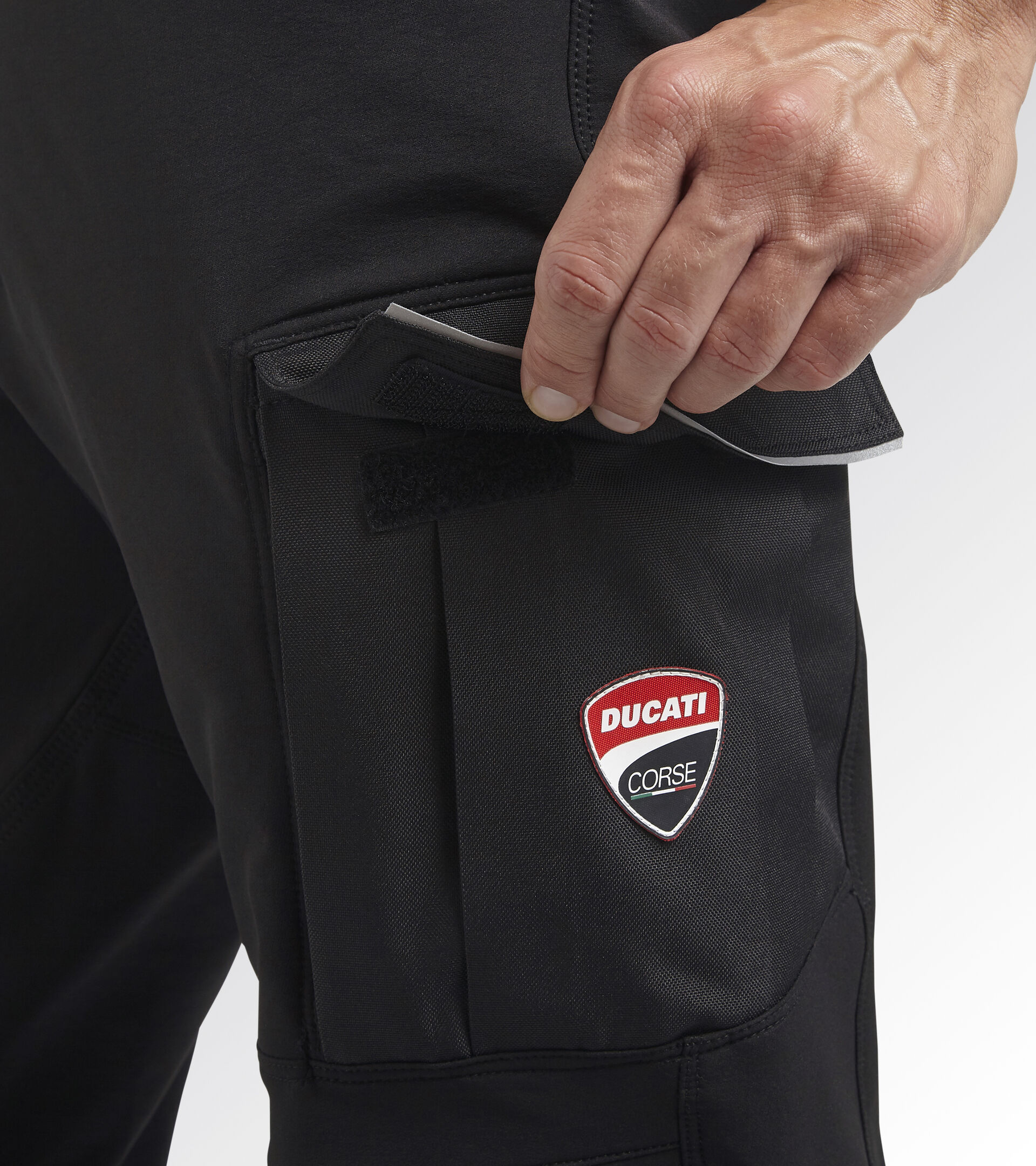 Arbeitshose - Diadora Utility x Ducati Corse PANT PERFORMANCE DUCATI SCHWARZ - Utility