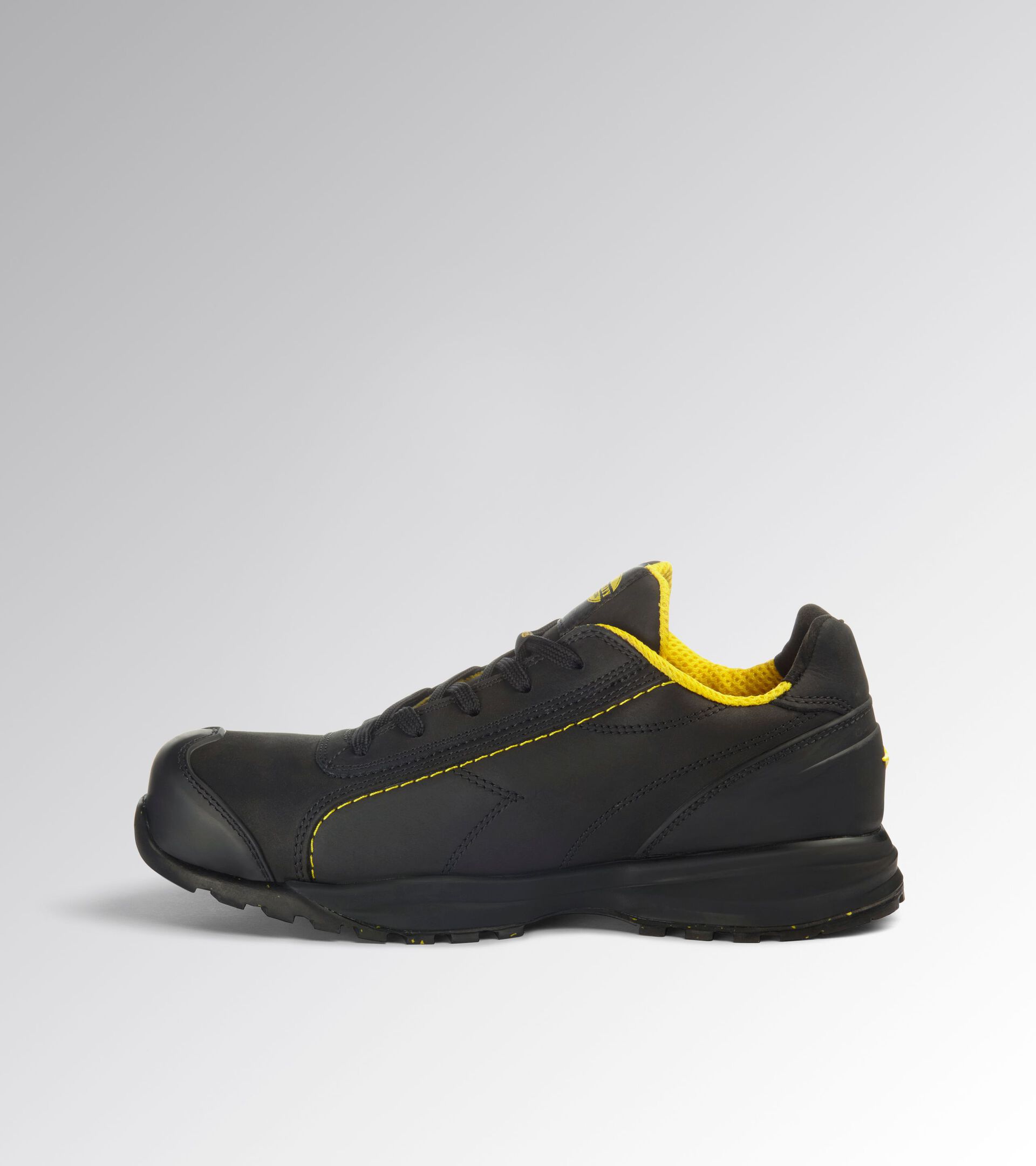 Low safety shoe GLOVE MDS MASTER LOW S3S FO HRO SR SC ESD BLACK - Utility